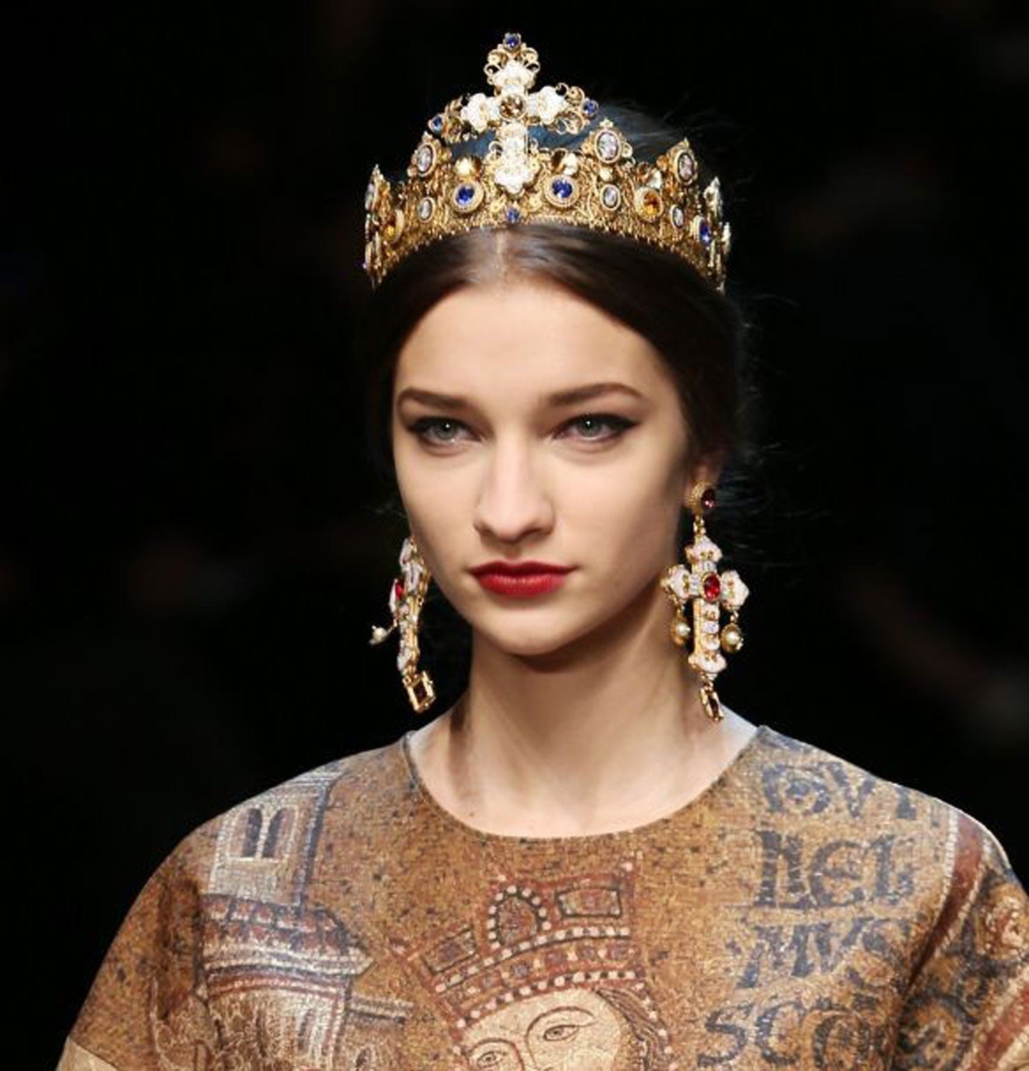 Dolce & Gabbana’s crowning glory