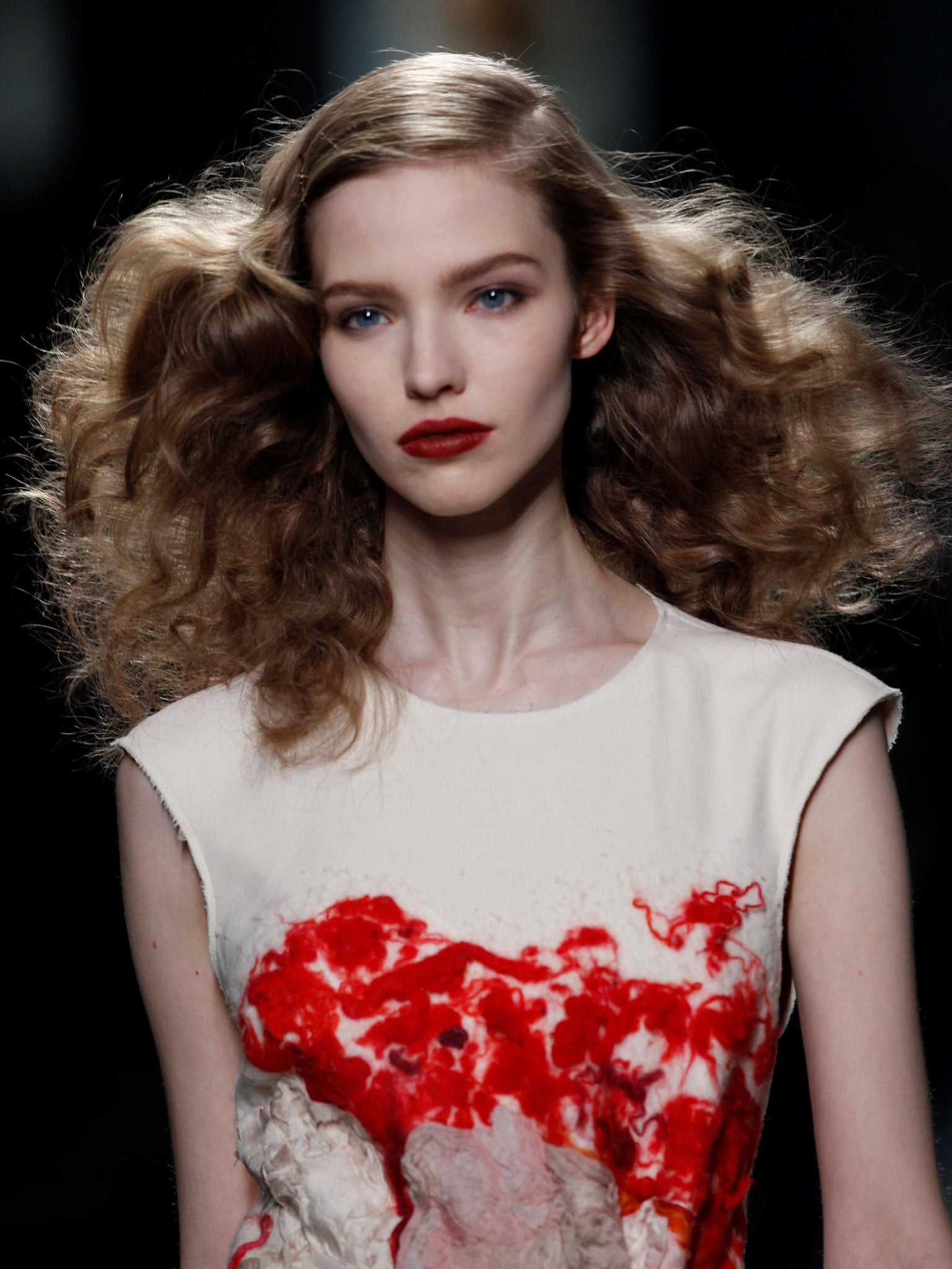 Bottega Veneta autumn/winter 2013, hair by Redken
