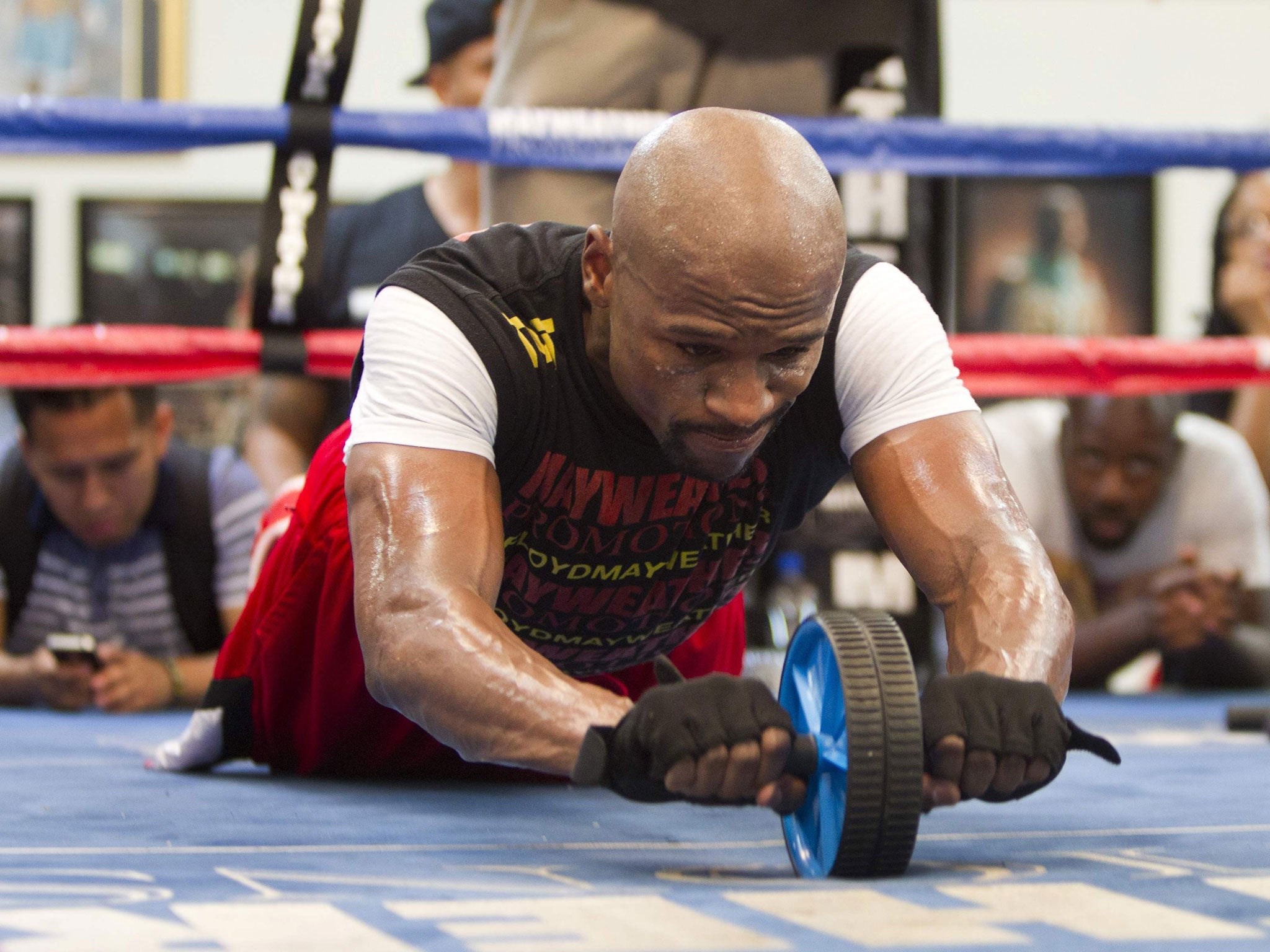 Floyd Mayweather prepares for the Saul Alvarez fight