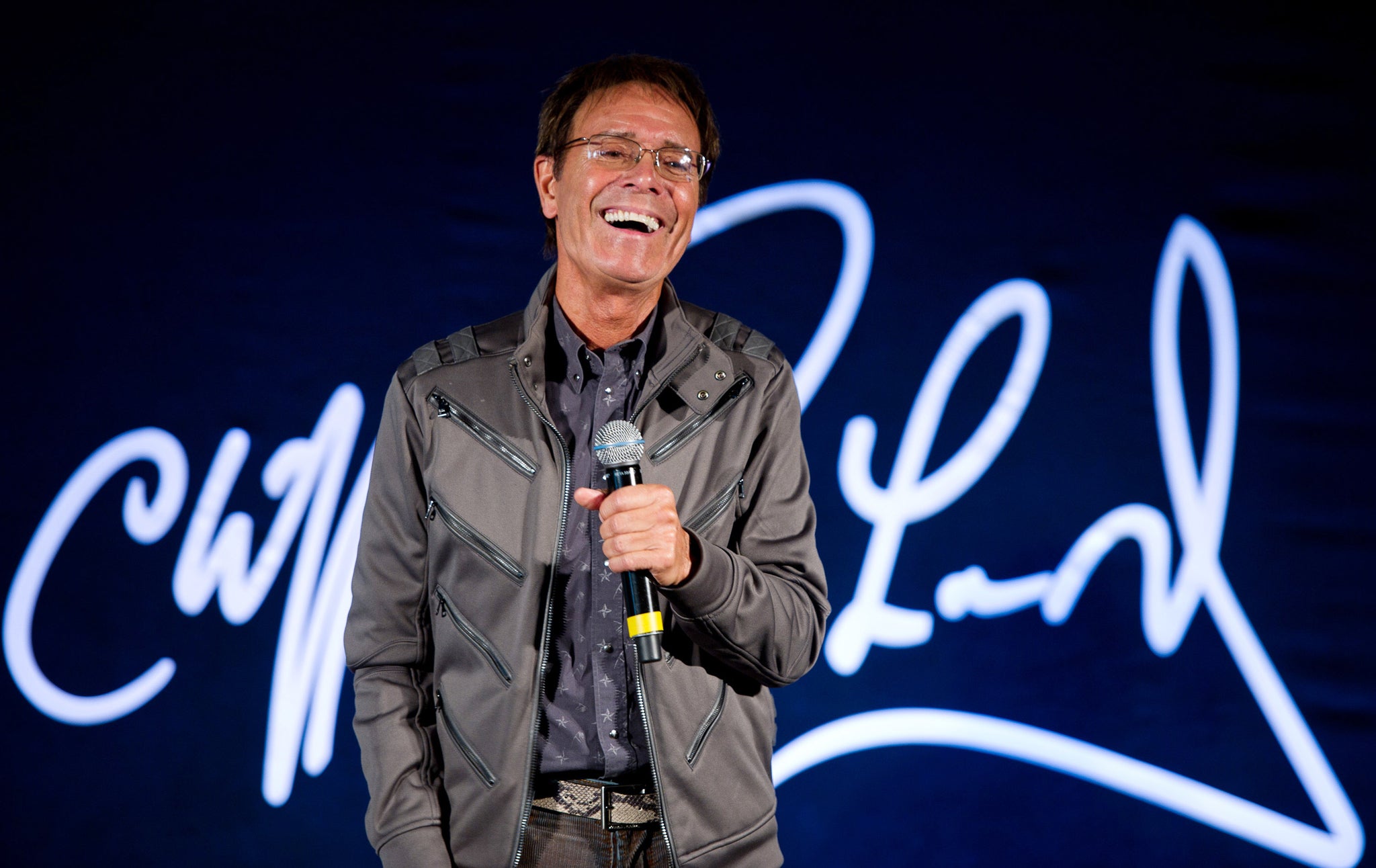 Sir Cliff Richard says he is a fan of Downton Abbey and Adele