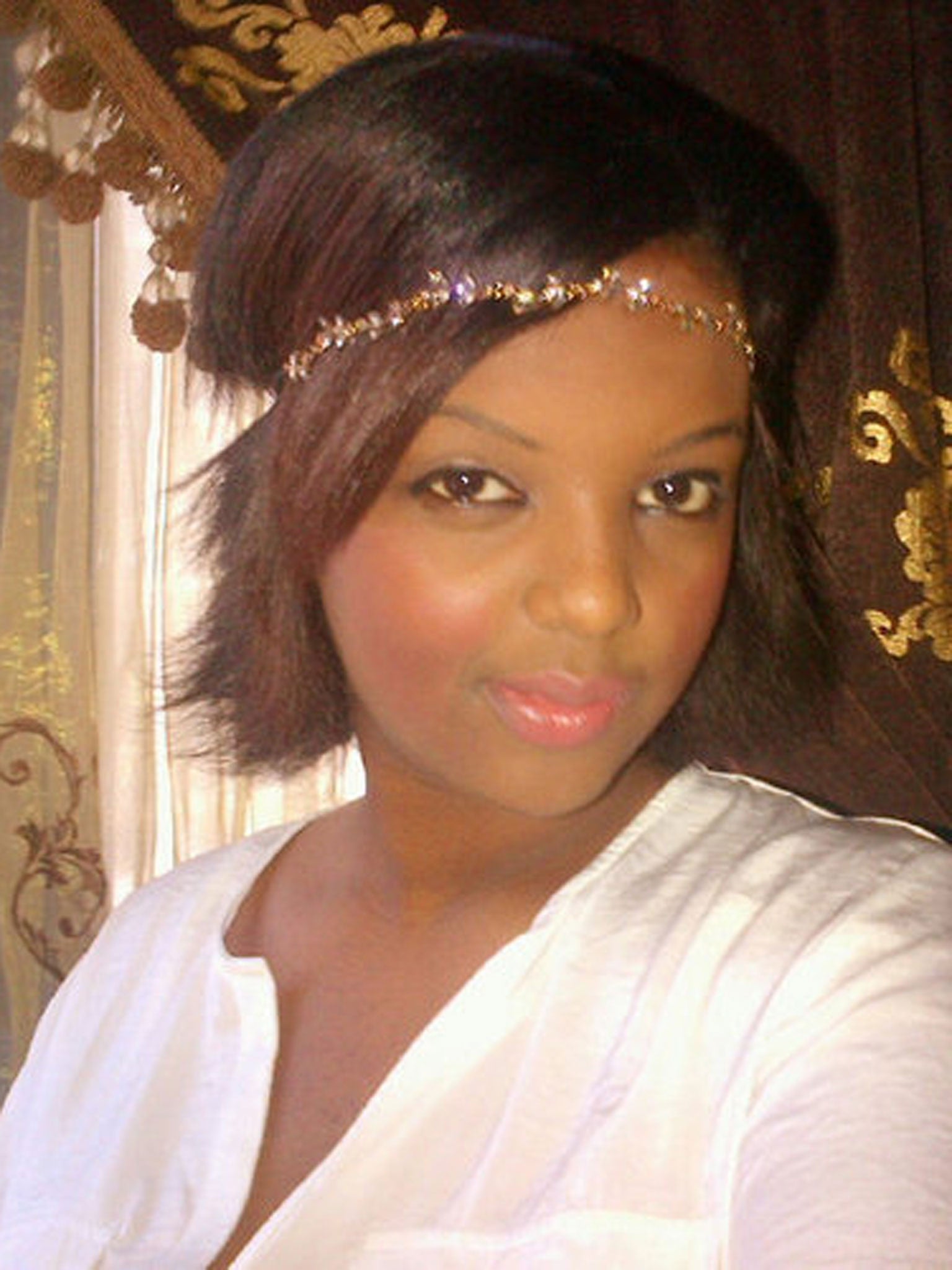 Deqa Hassan, 16, had to have her leg amputated after she was caught in a bomb blast in Cairo last month