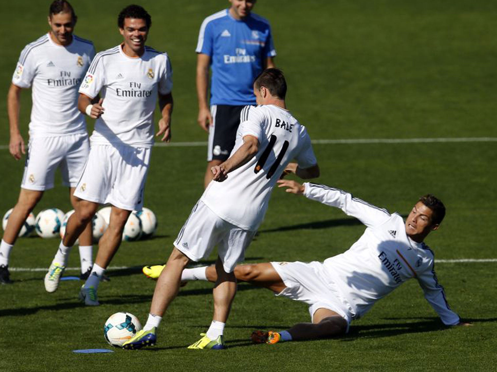 Ronaldo welcomed Bale to Real Madrid with a rather fierce challenge in training