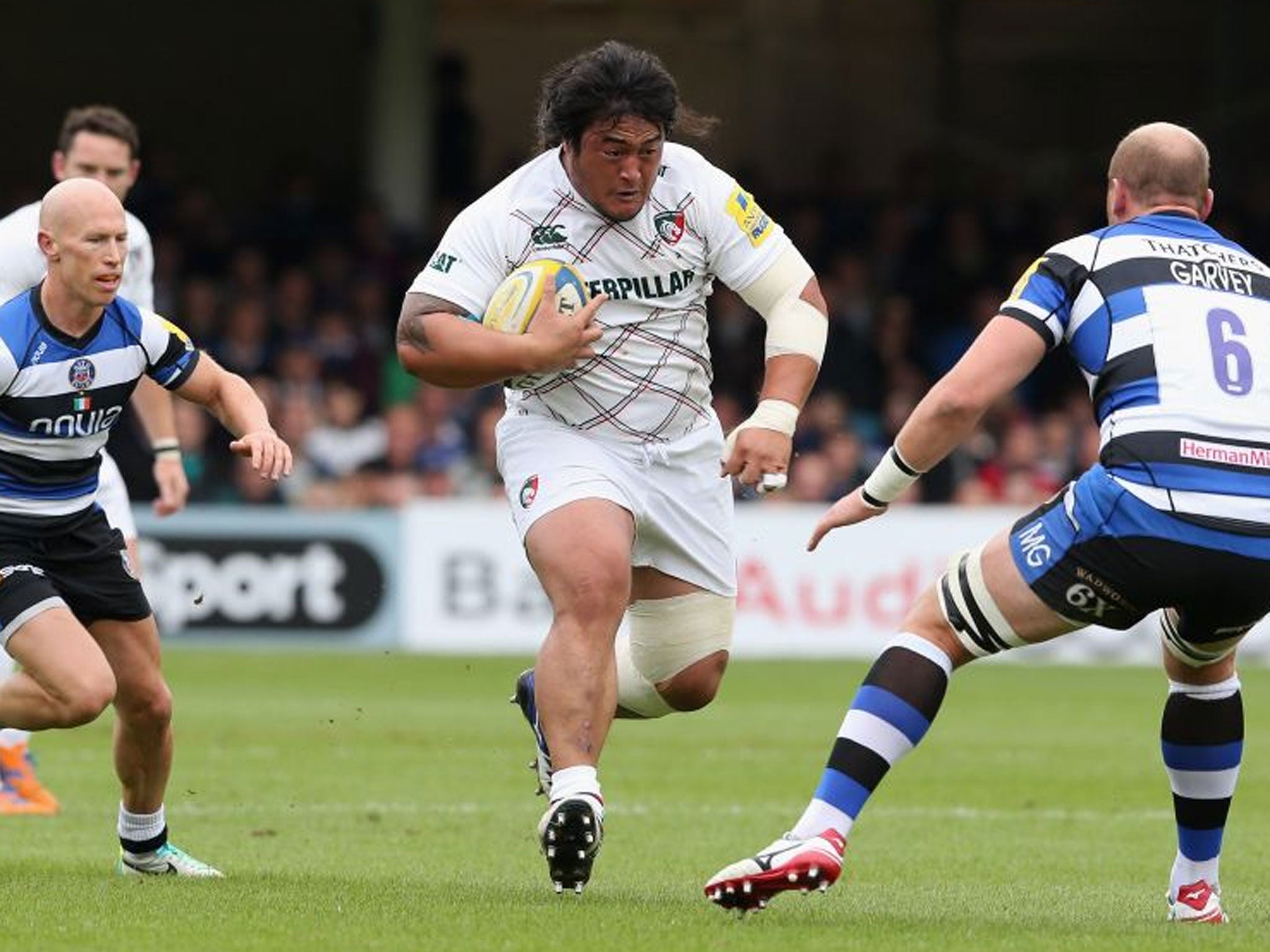 TIGER FEAT: Logovi’i Mulipola of Leicester makes a clean midfield break against Bath