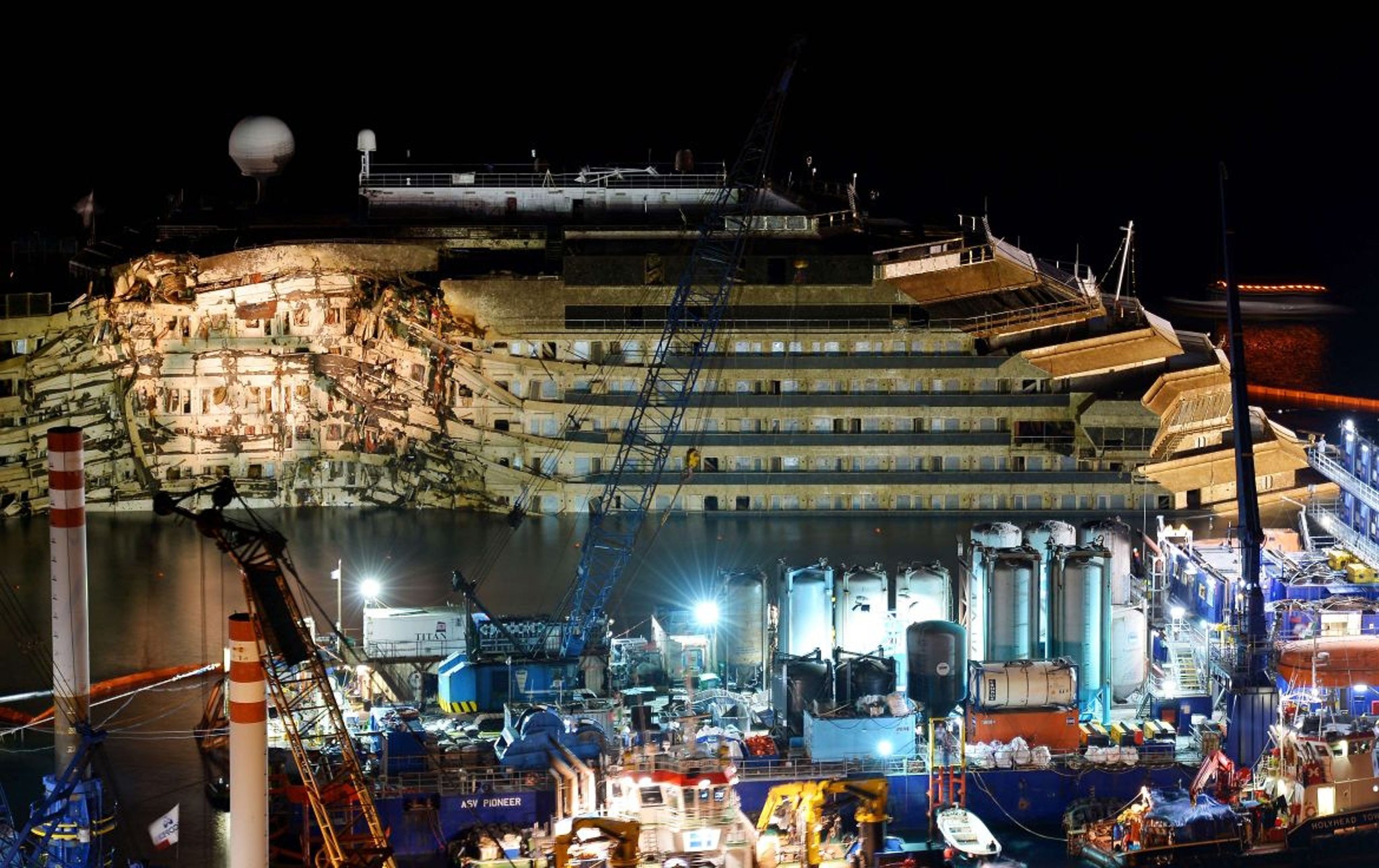 The wreck of Italy's Costa Concordia cruise ship has emerged from the sea off the Italian island of Giglio