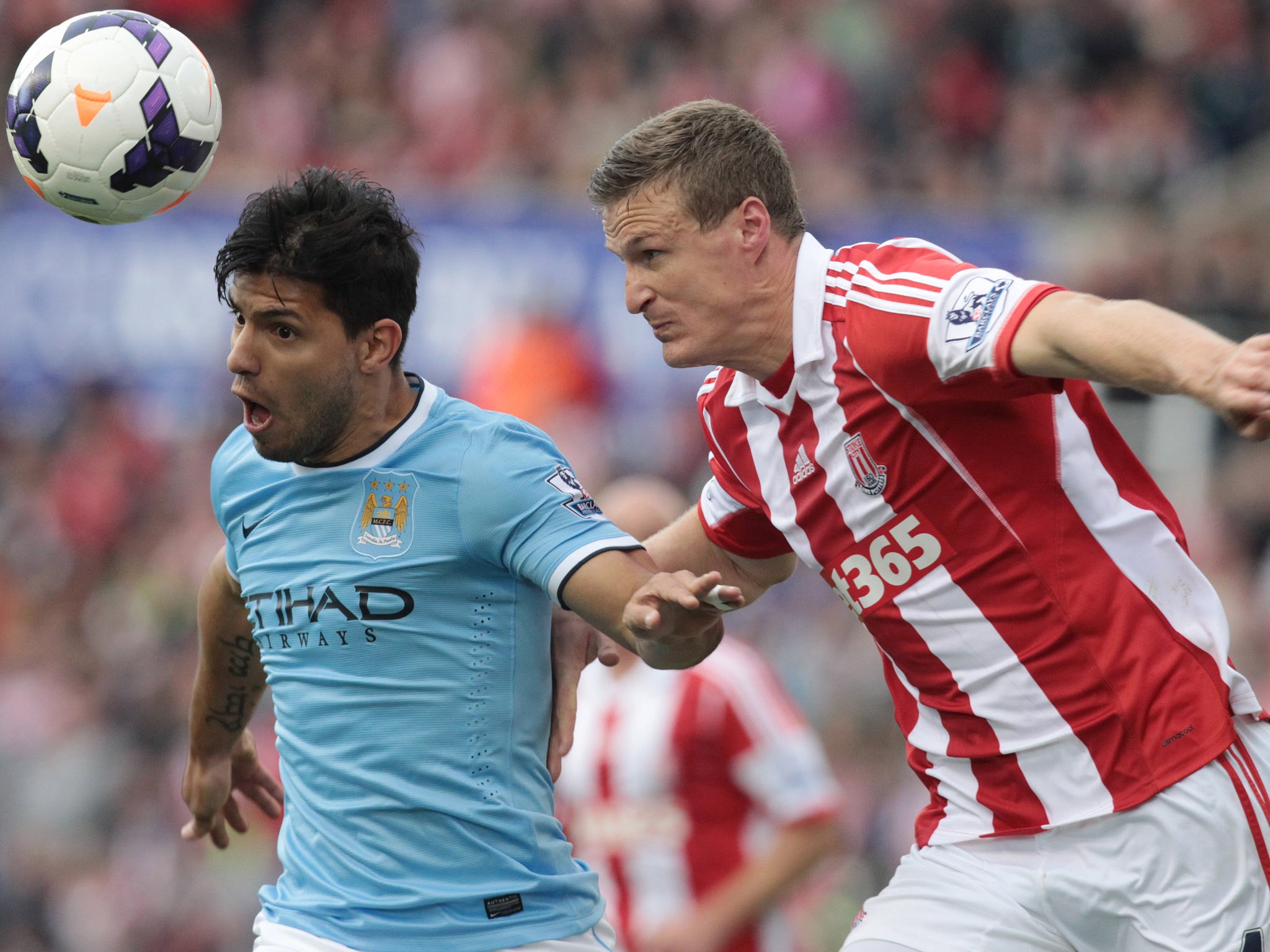 <b> Stoke</b><br/><br/>
<b> Begovic = 6