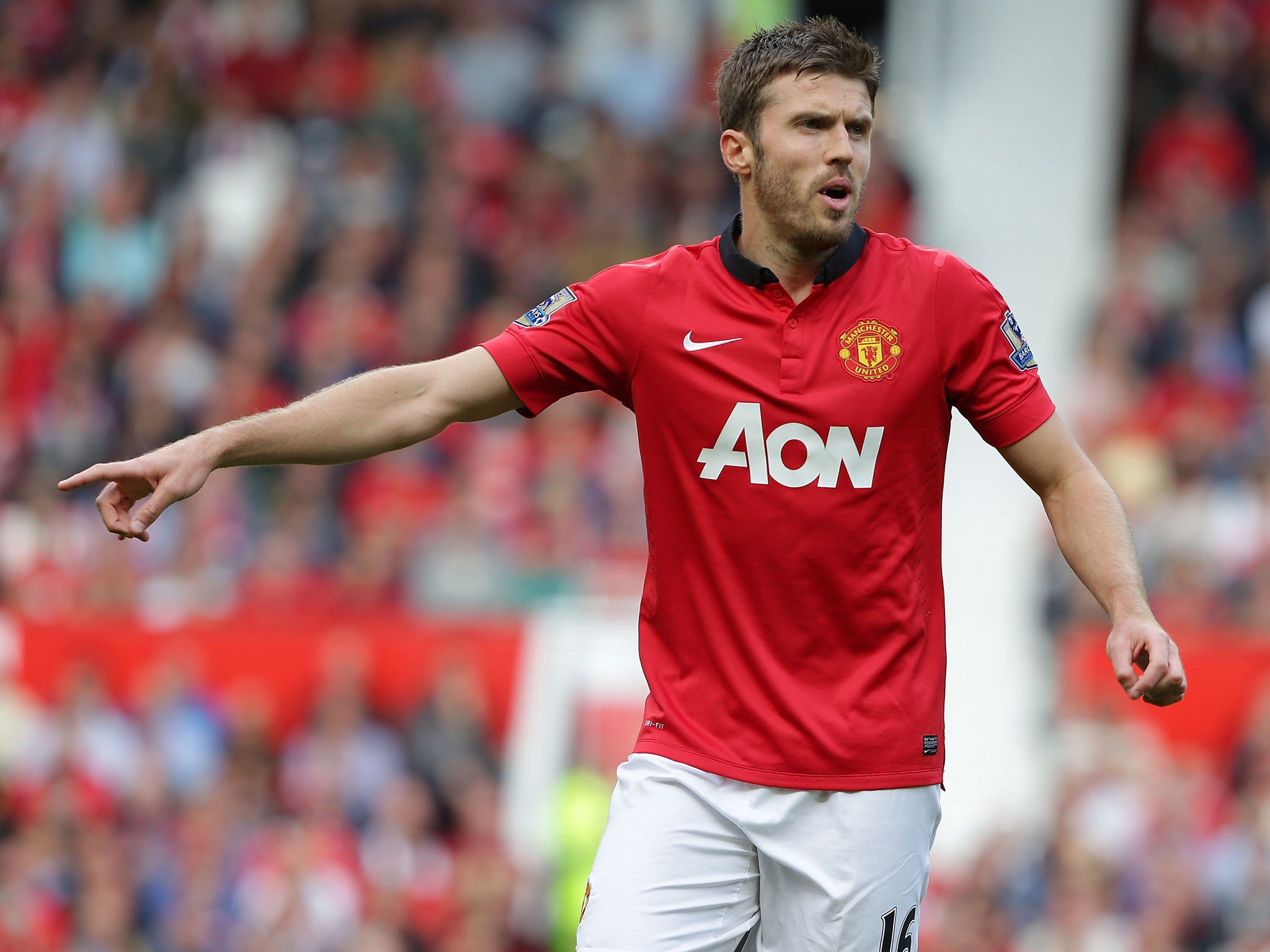 Michael Carrick in action against Crystal Palace
