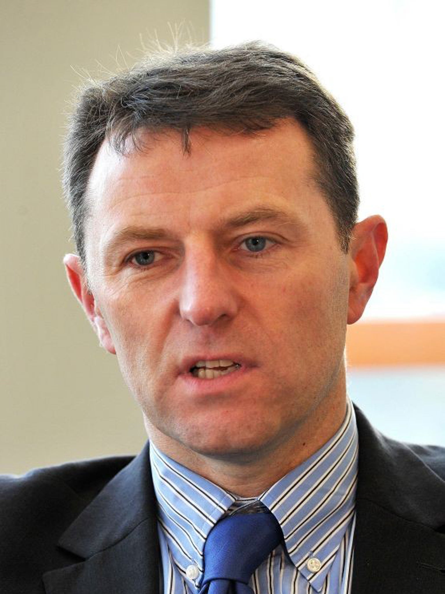 Gerry McCann to give evidence in case against Goncalo Amaral over book making allegations about Madeleine's disappearance