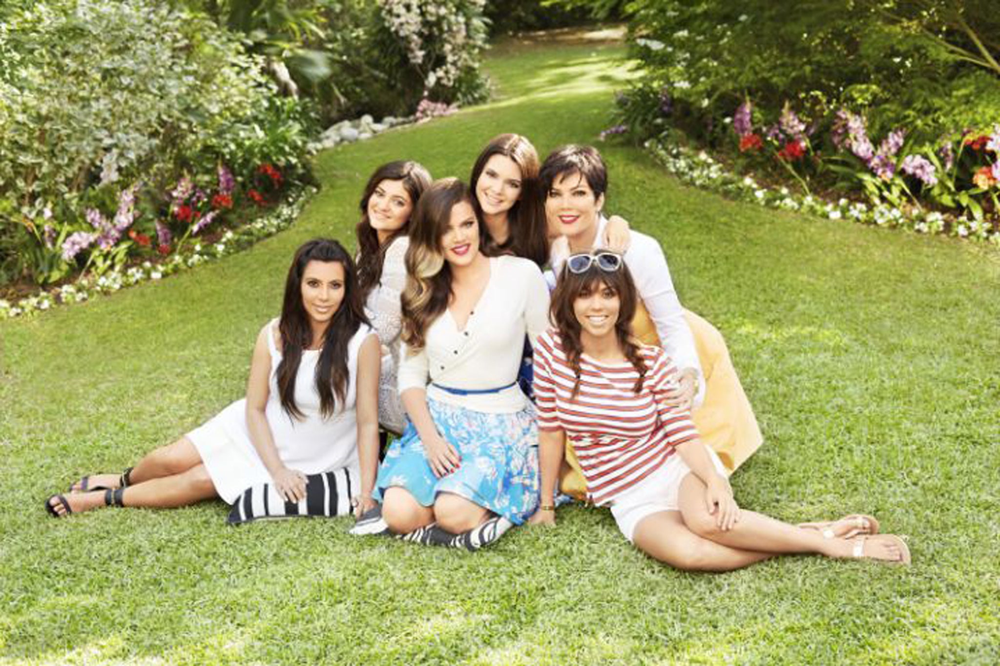 The Kardashian family: Together in Season 8 of 'Keeping up with the Kardashians'