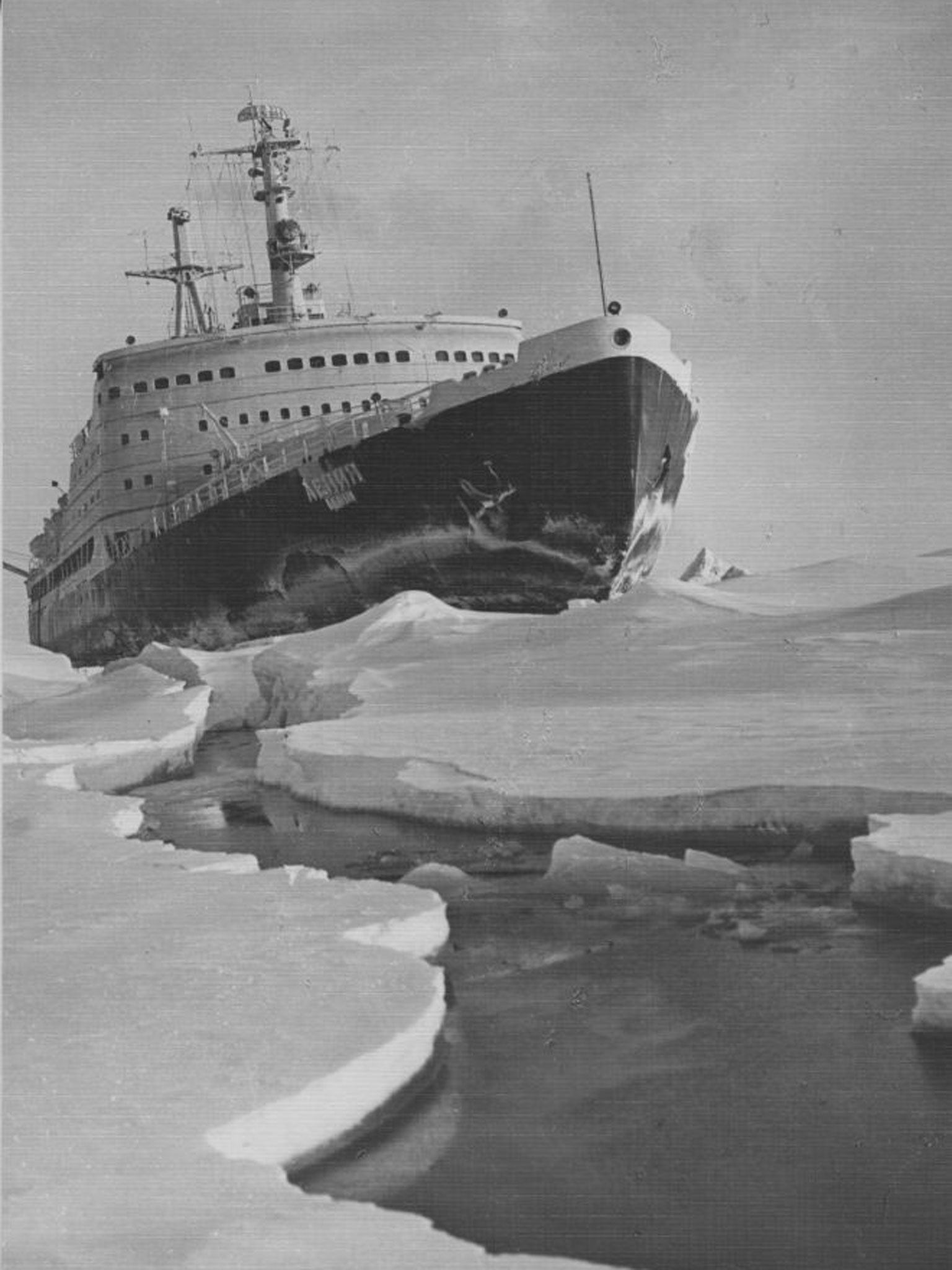 The world's first nuclear icebreaker has become an art gallery