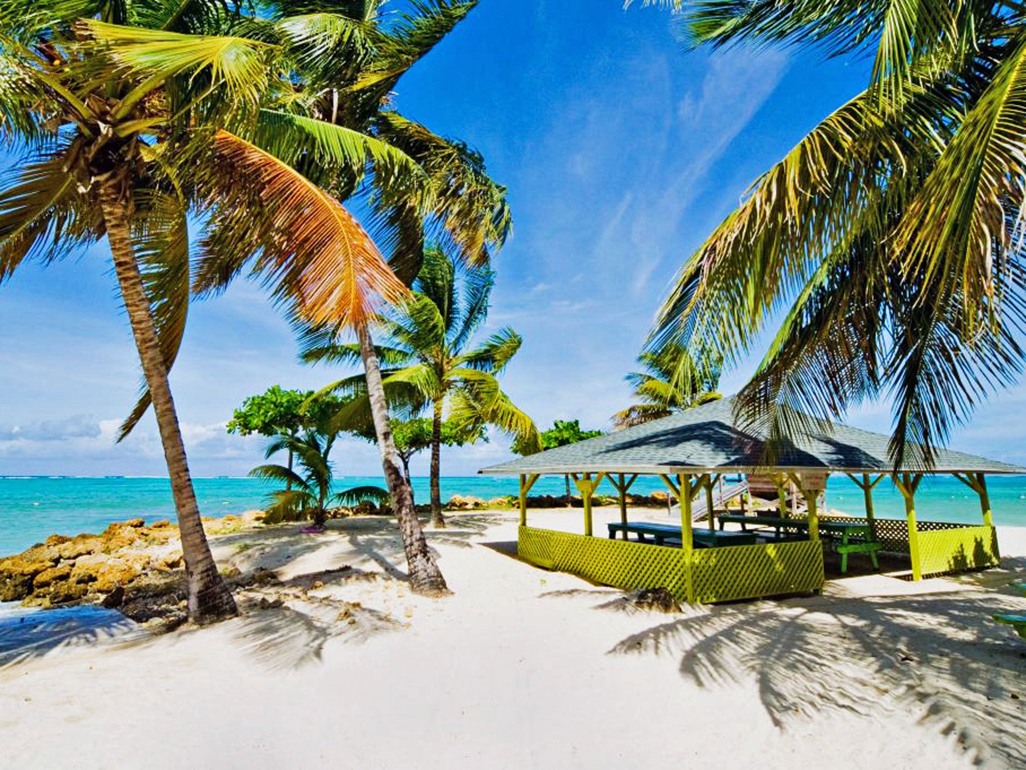 Tobago - Lap it up: a Pigeon Point beach