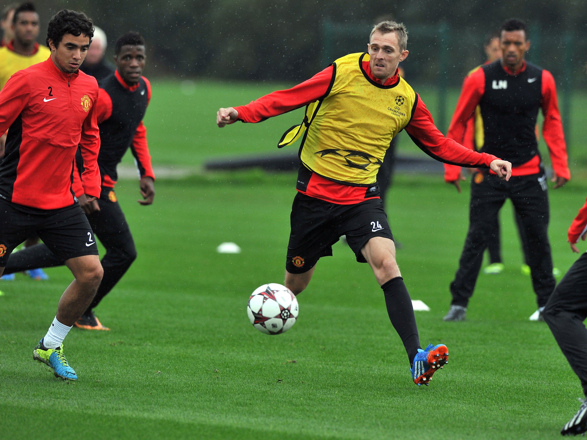 Manchester United midfielder Darren Fletcher made his competitive return yesterday after missing 10-months with a chronic bowel condition