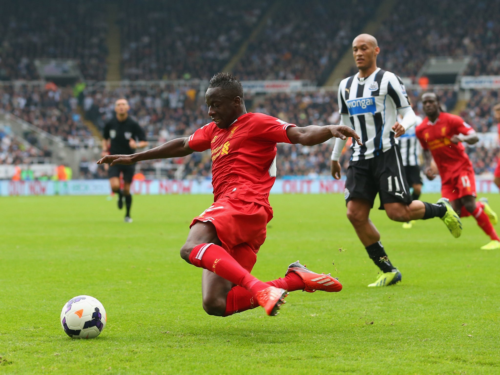 Liverpool defender Aly Cissokho