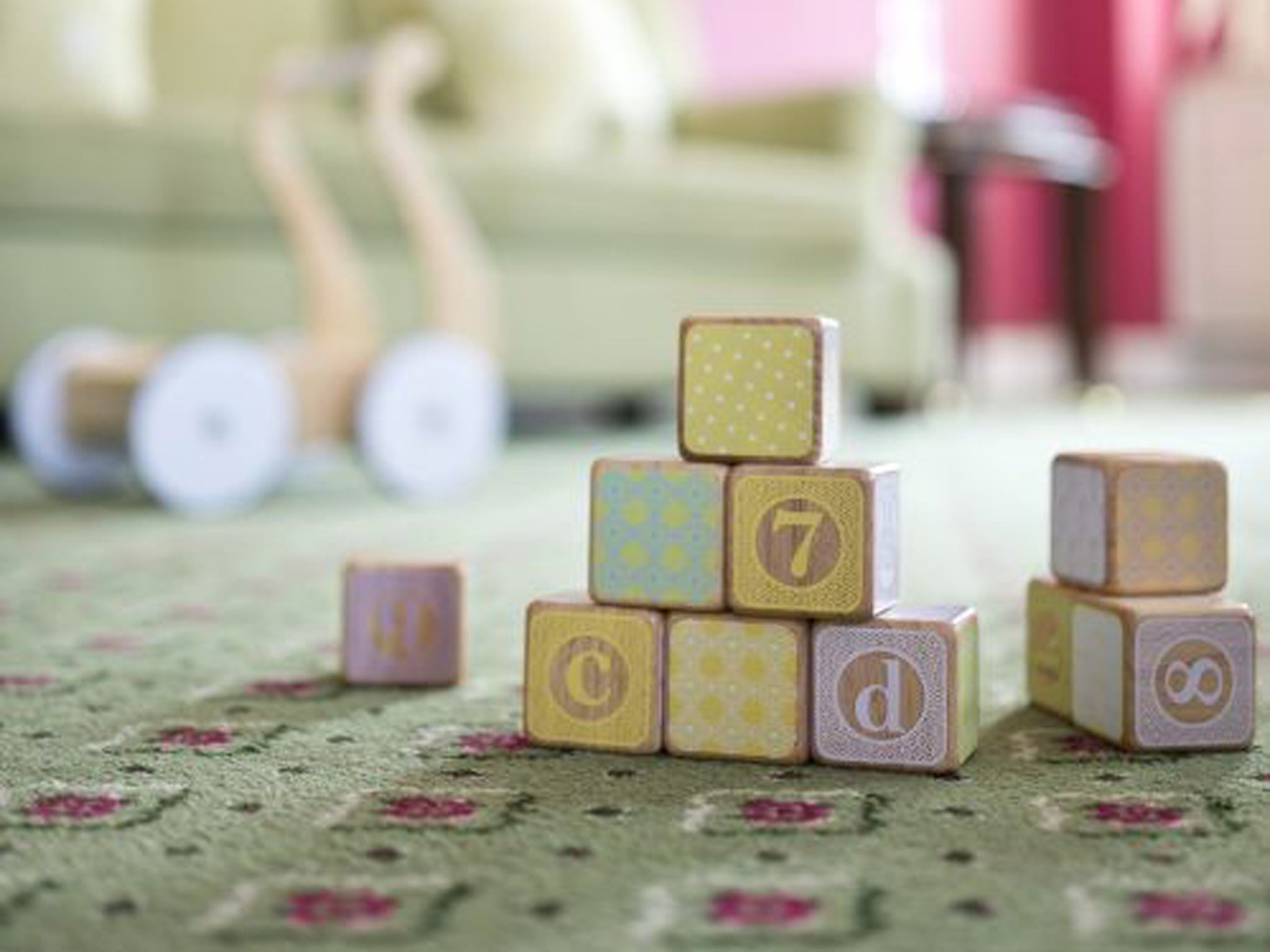 Companies like Cow & Gate, Heinz and Mothercare offer mothers freebies