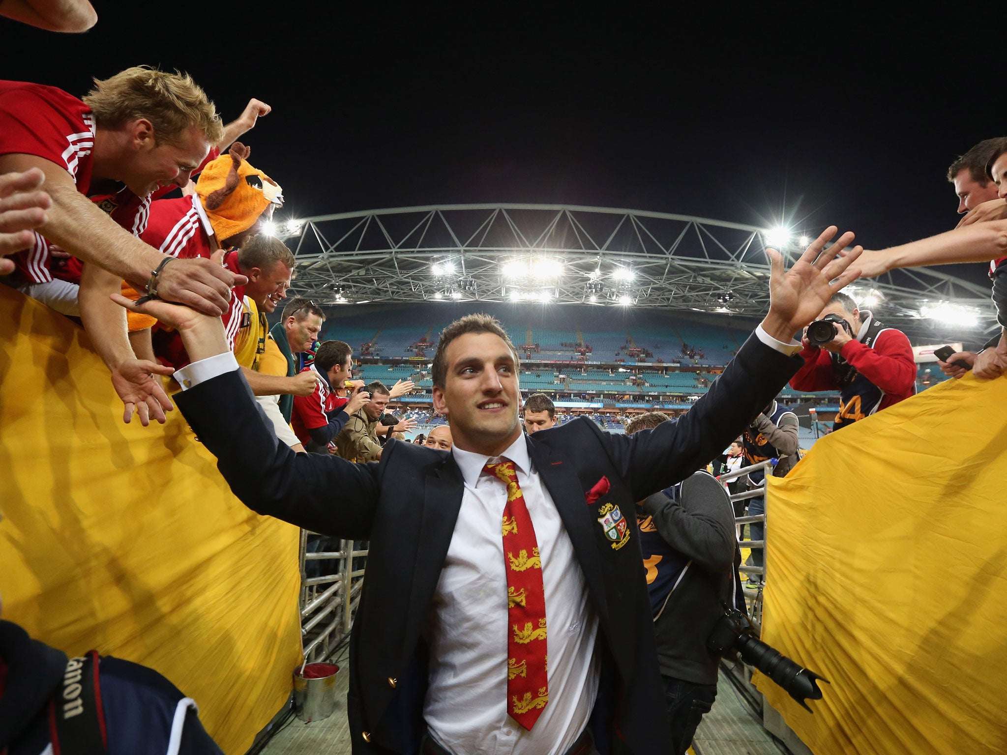 Sam Warburton salutes Lions fans in Sydney after victory in the third Test