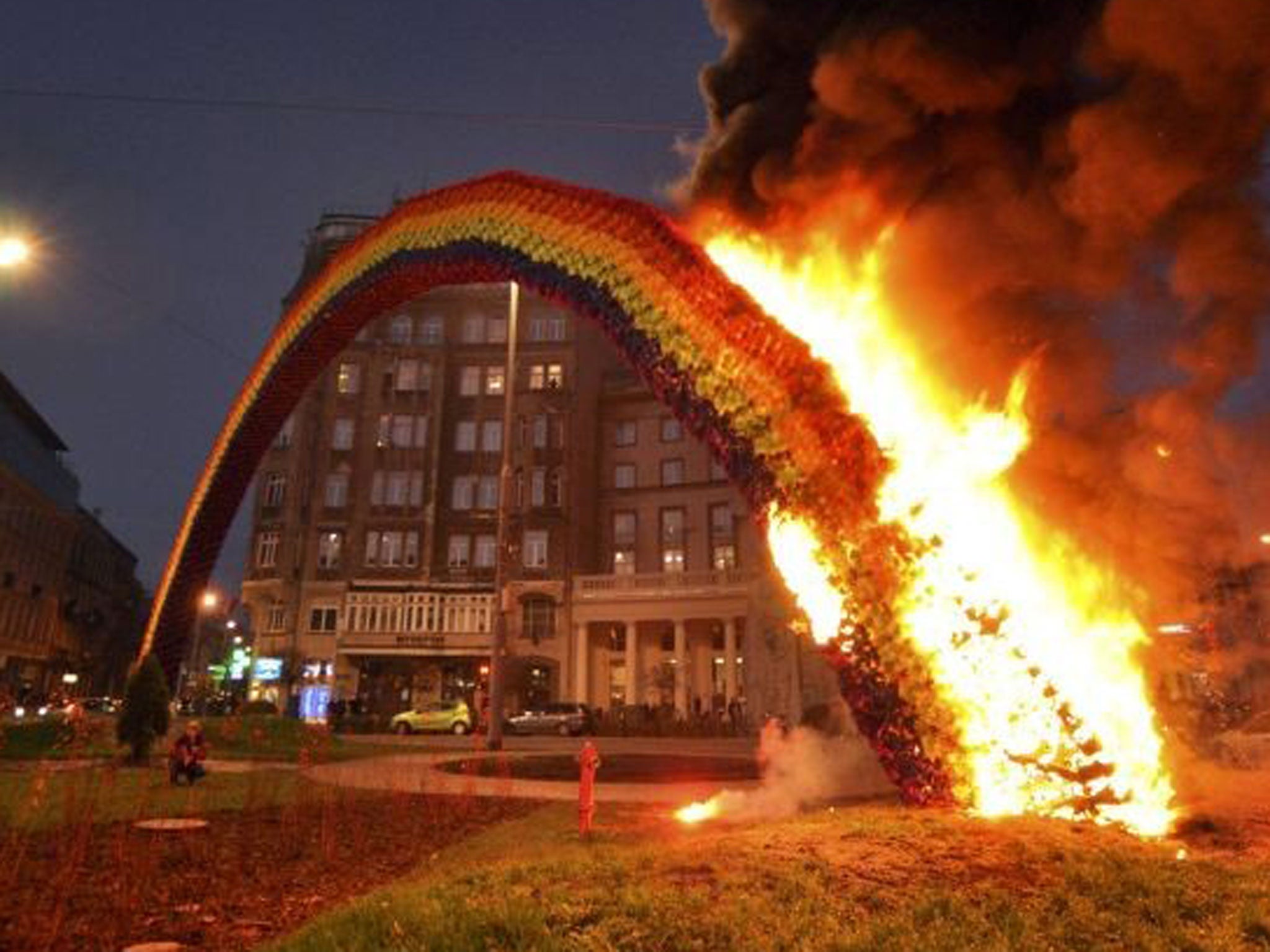 Nationalists set fire to a rainbow installation