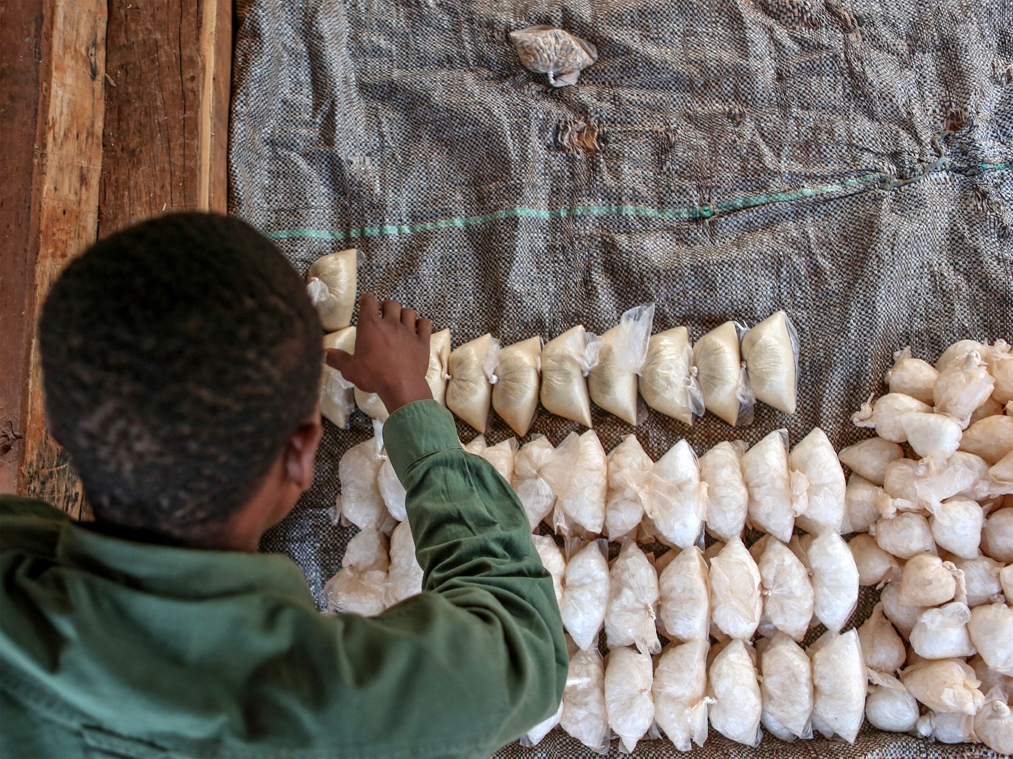 Conflict victim Abdul Kareem, 16, has a new life running his market stall thanks to Unicef support