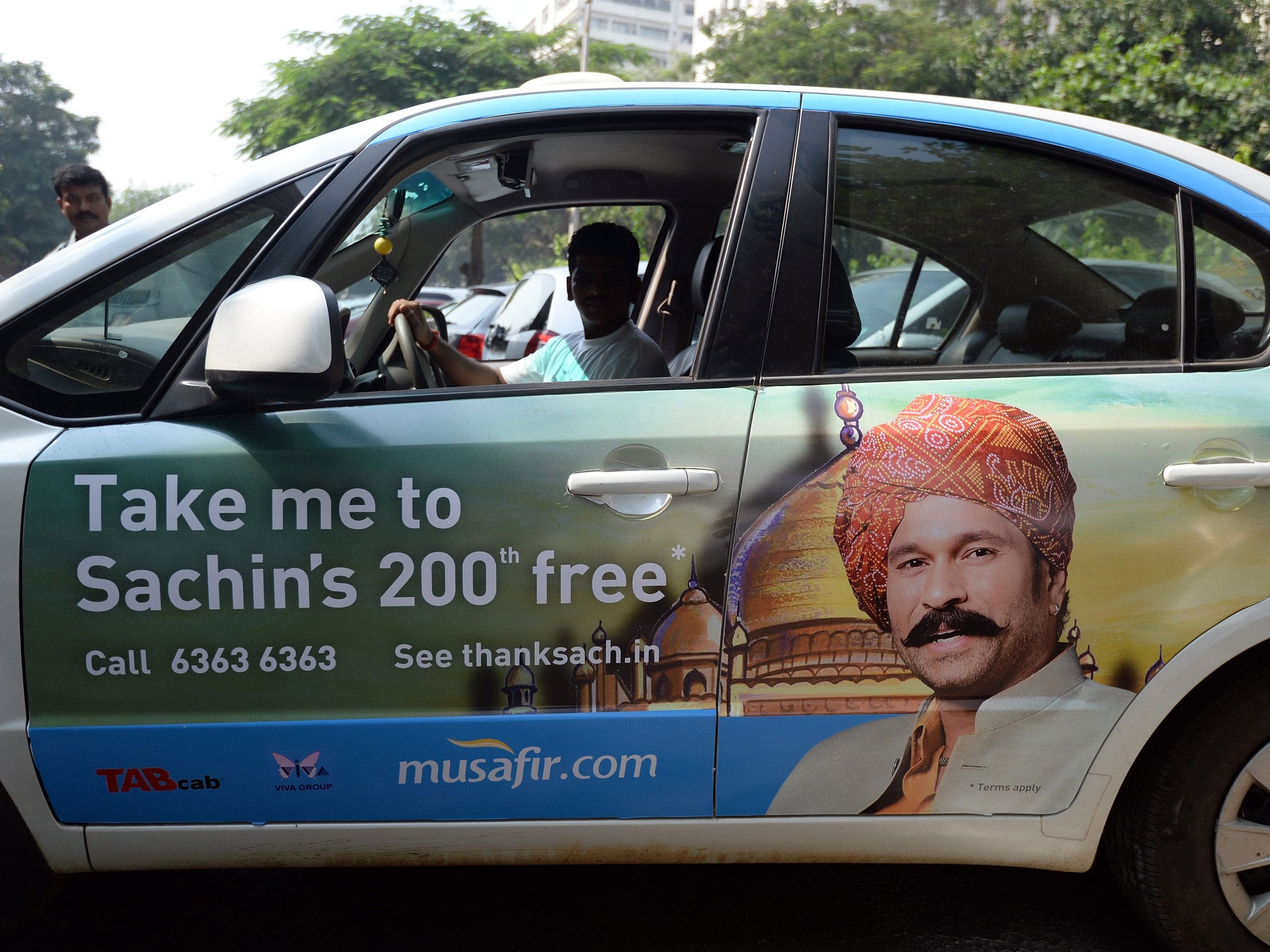 Mumbai's taxi's were offering free rides to the stadium for fans travelling to watch Tendulkar's final match