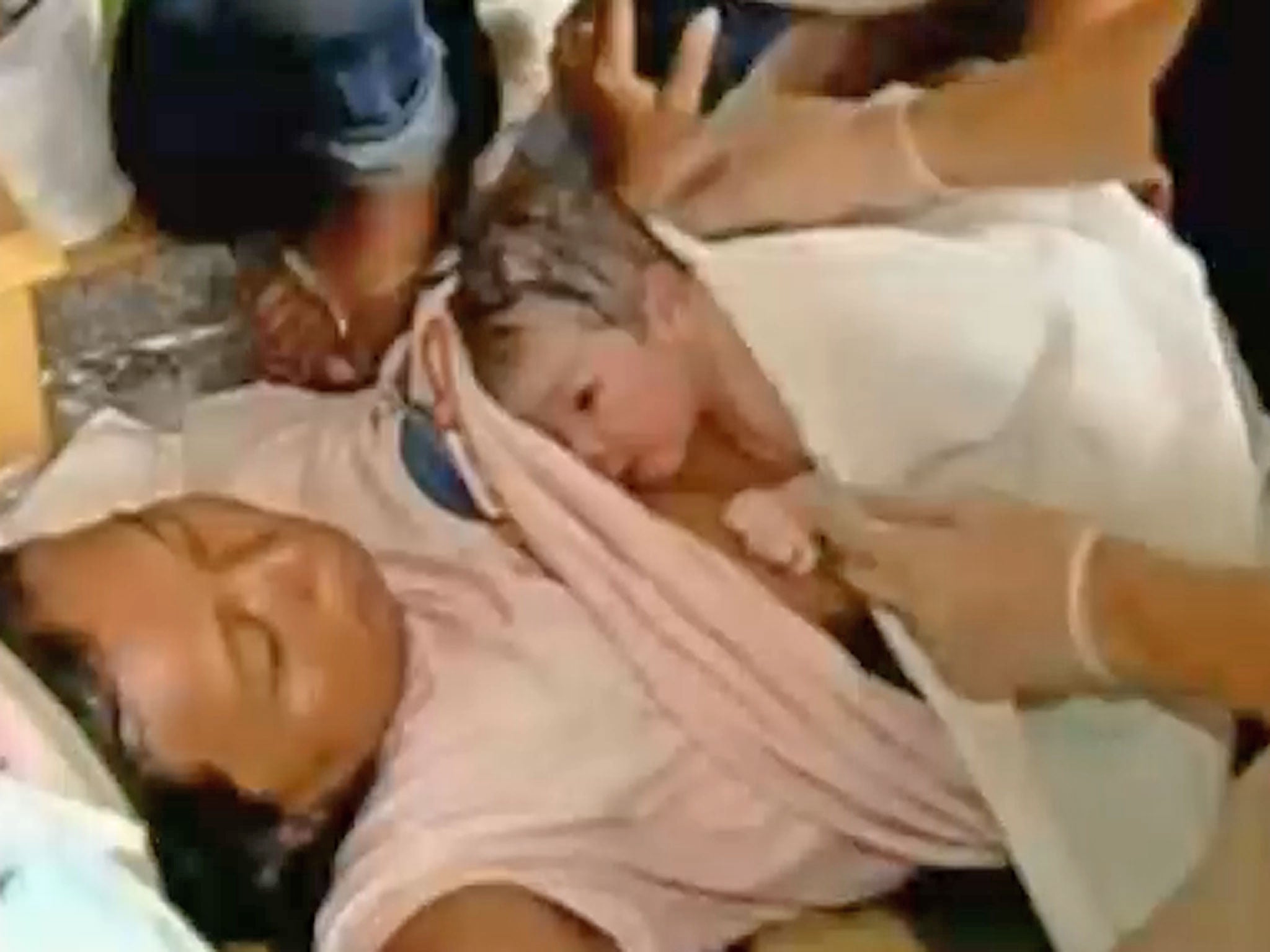 Baby girl is born at a Tacoblan evacuation centre