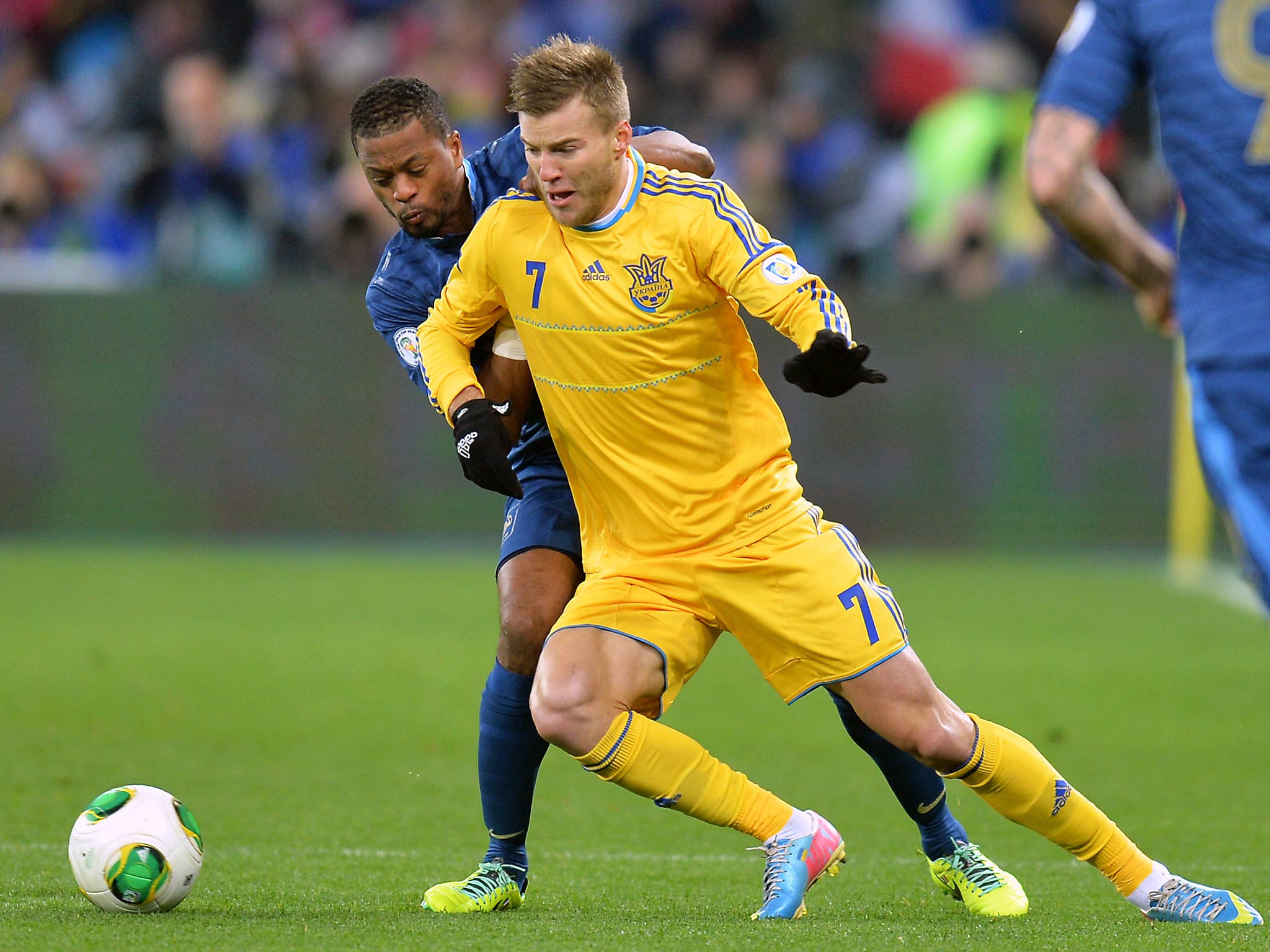 Liverpool have rekindled interest in Dinamo Kiev winger Andriy Yarmolenko