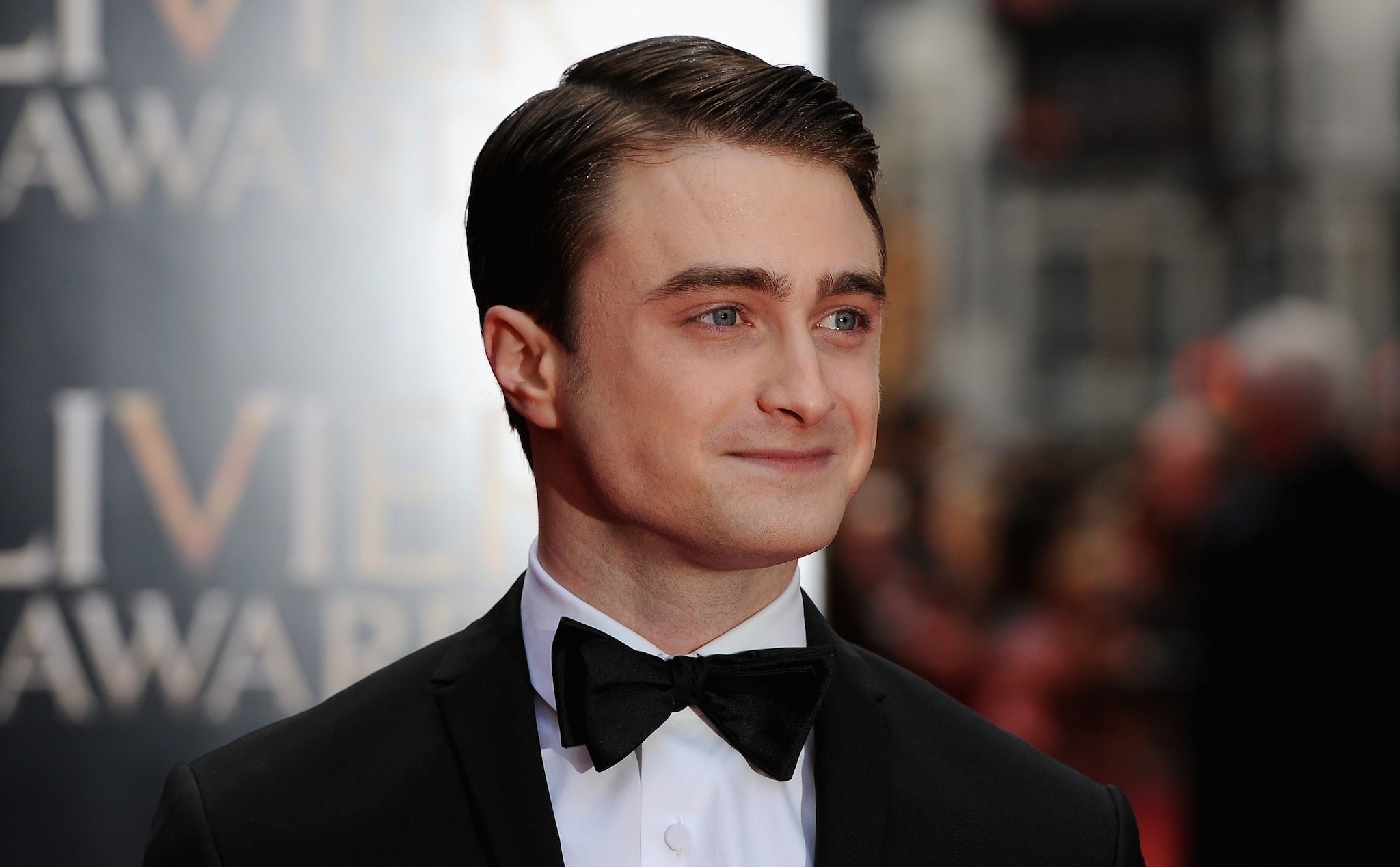 Daniel Radcliffe has said that celebrities who regularly tweet personal updates do not deserve a private life