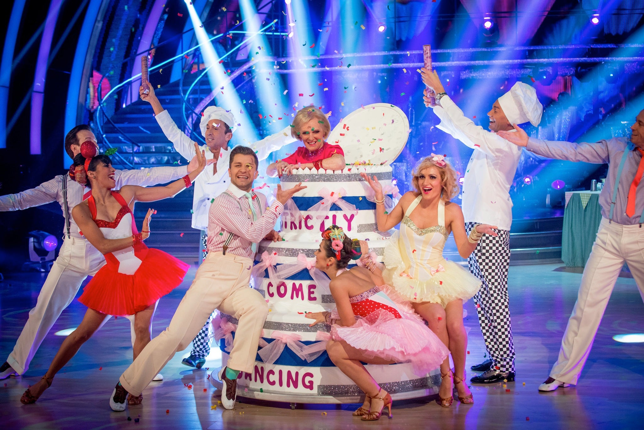 Mary Berry popped out of a wedding cake to open the Strictly results show