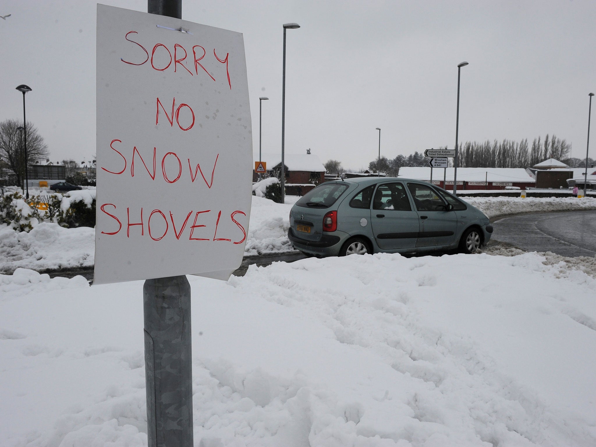 The Met Office has once again responded to reports that this winter could be the coldest ever after a rash of headlines warning of three months of record-breaking icy cold weather.