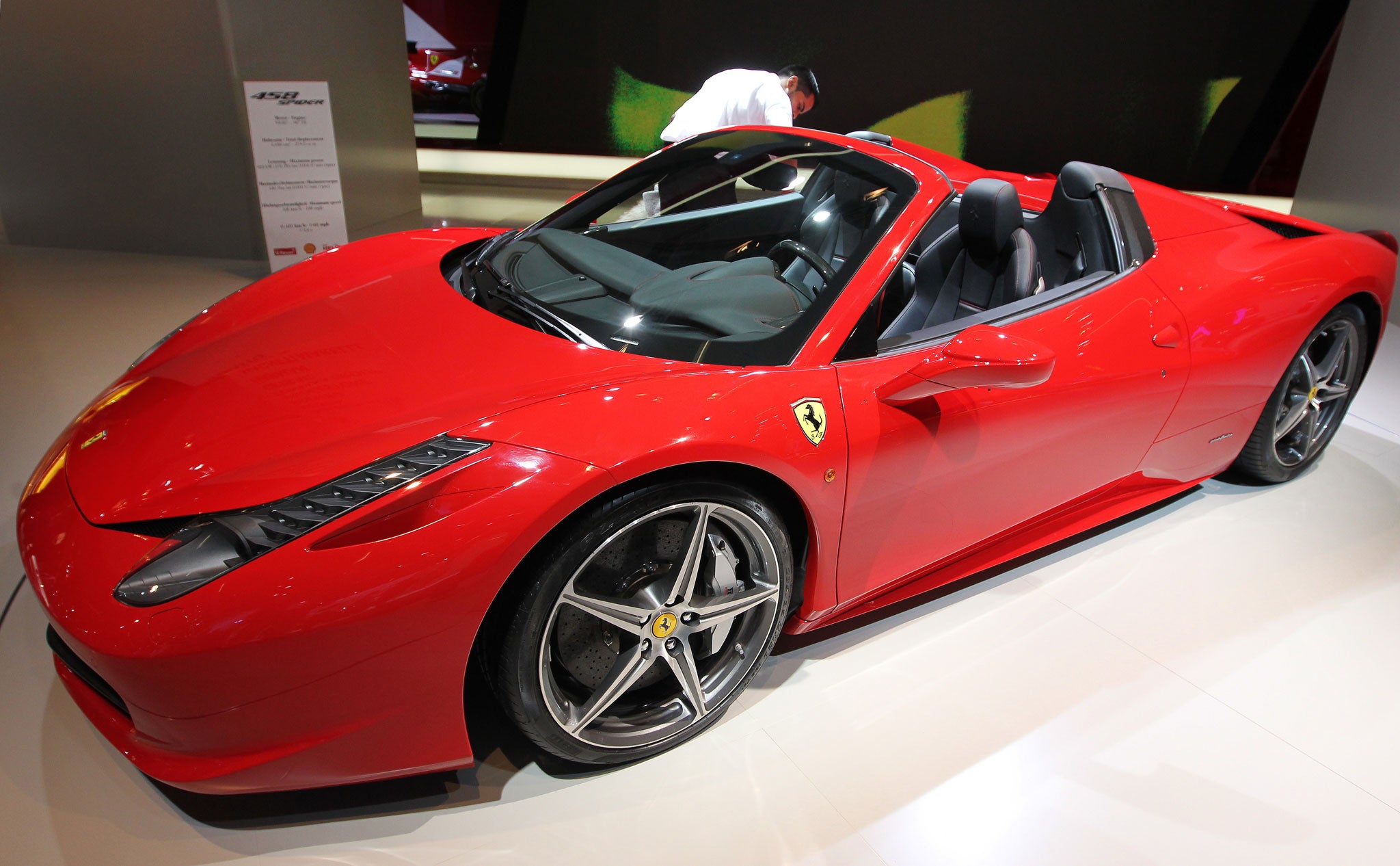 A Ferrari 458 Spider, much like the one involved in a crash with a police car