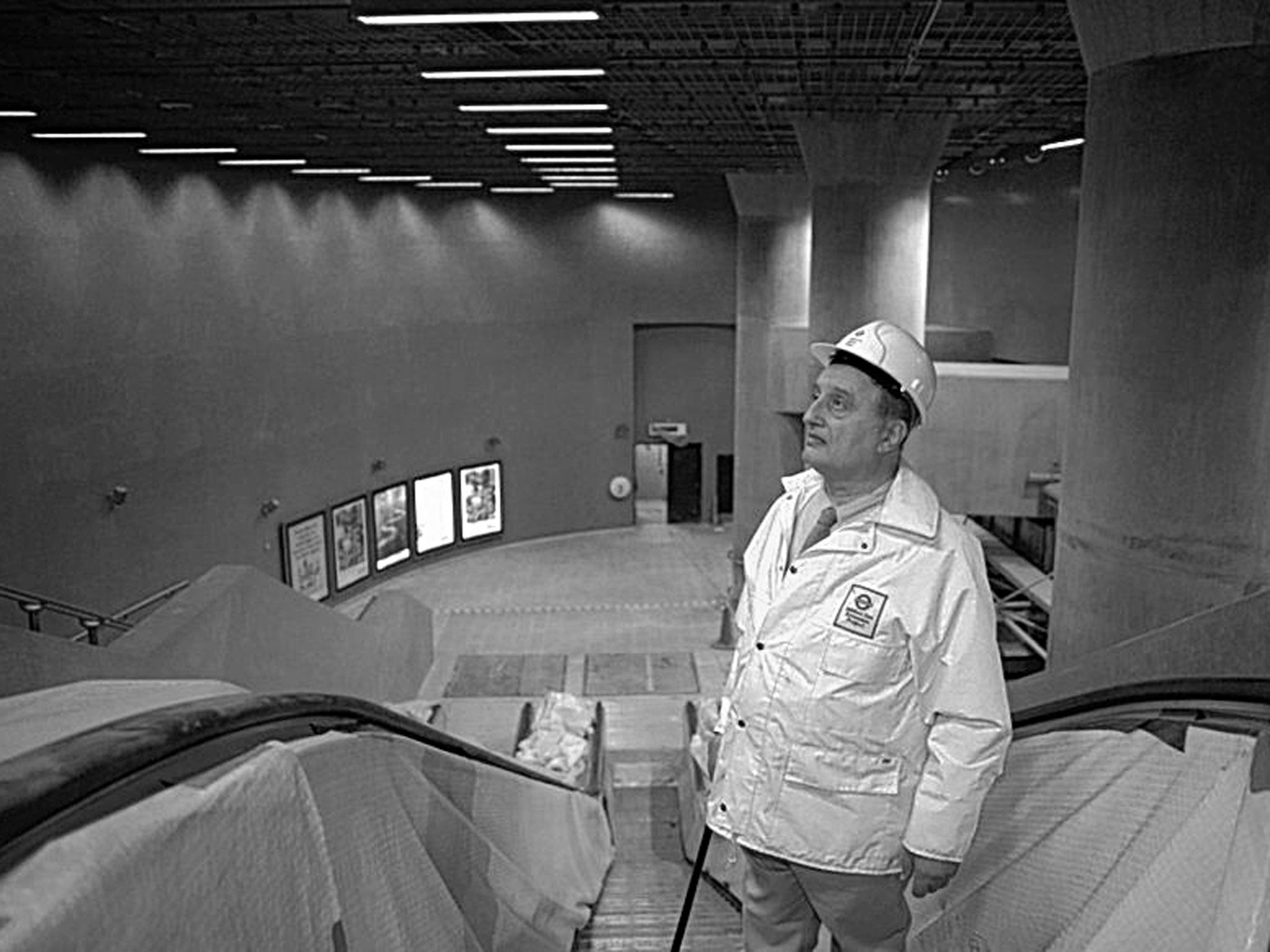 Paoletti inspects the nearly completed Canada Water Jubilee Line station