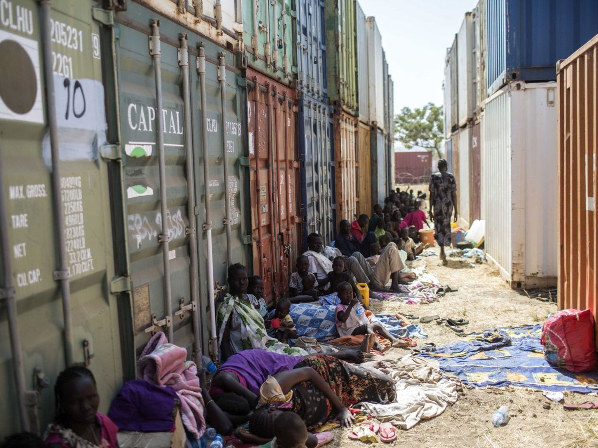 Fighting in South Sudan has claimed up to 500 lives in recent days