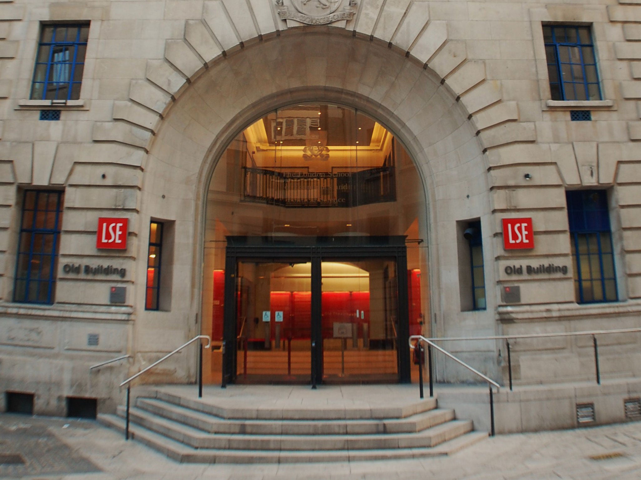 The two students were asked to cover their t-shirts at an LSE freshers fair