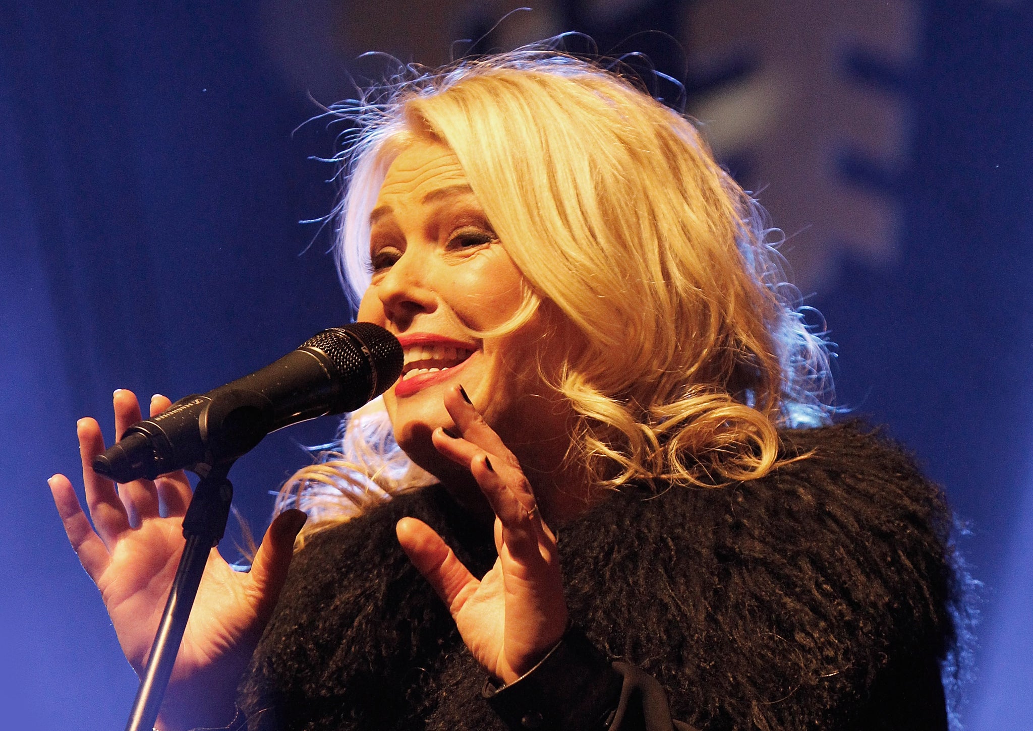 Kim Wilde has embarked on her first solo dates since 1986