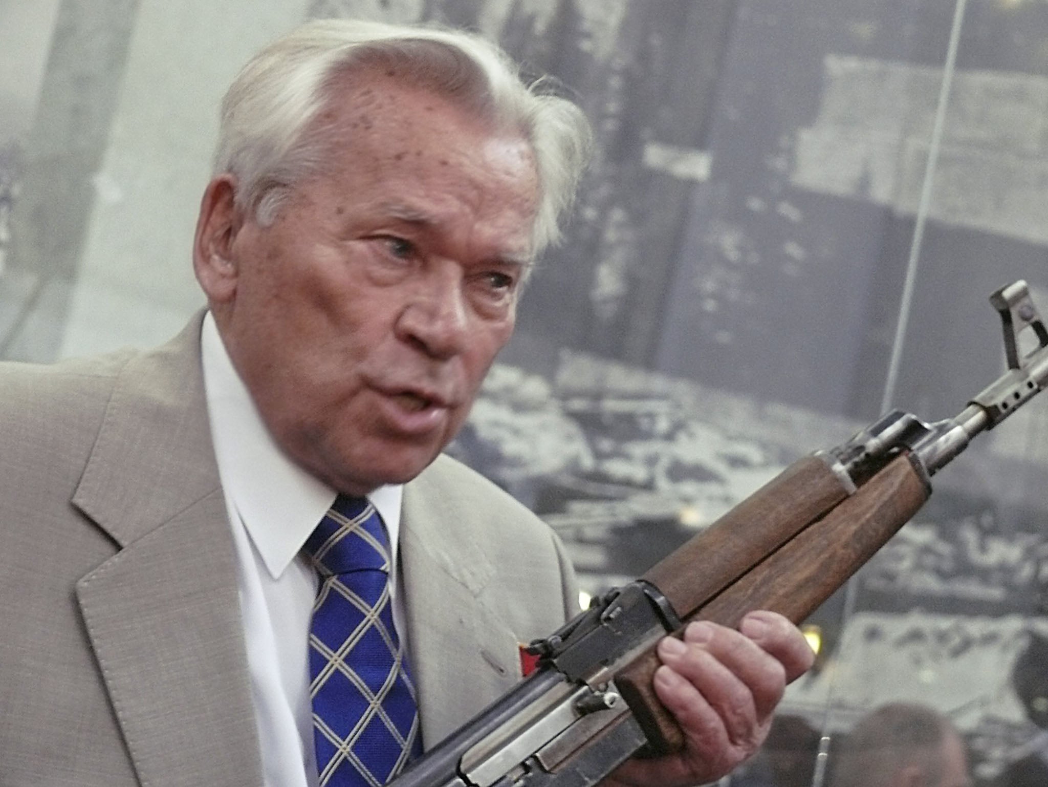 Mikhail Kalashnikov dies: Five quick-fire facts about the AK-47 inventor