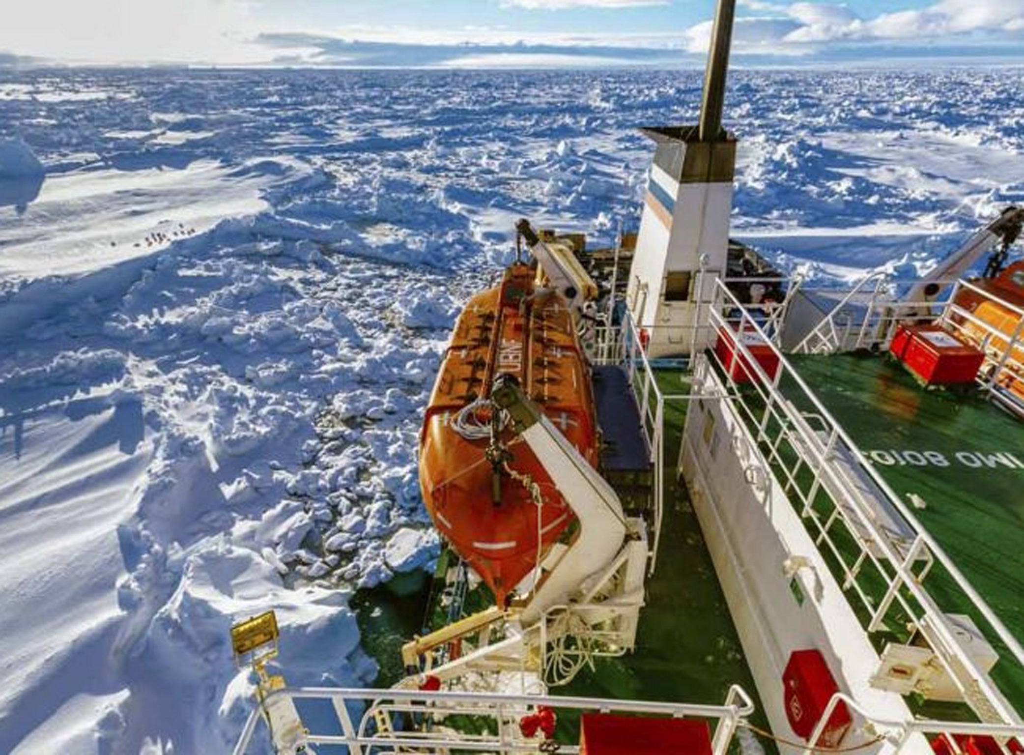 The Russian ship MV Akademik Shokalskiy trapped in thick Antarctic ice, 1,500 nautical miles south of Hobart, Australia