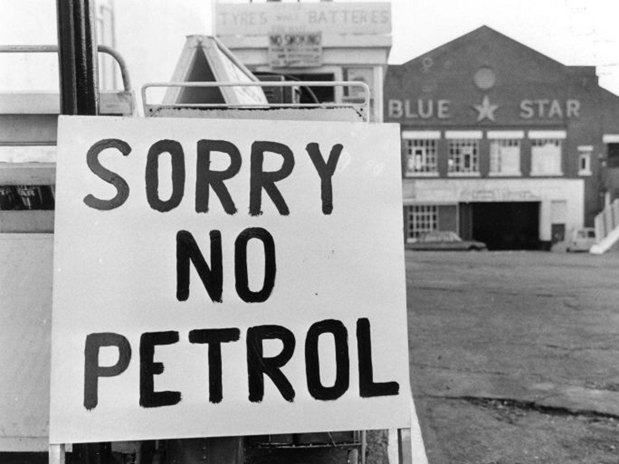 A scene of the seventies: Fuel shortages