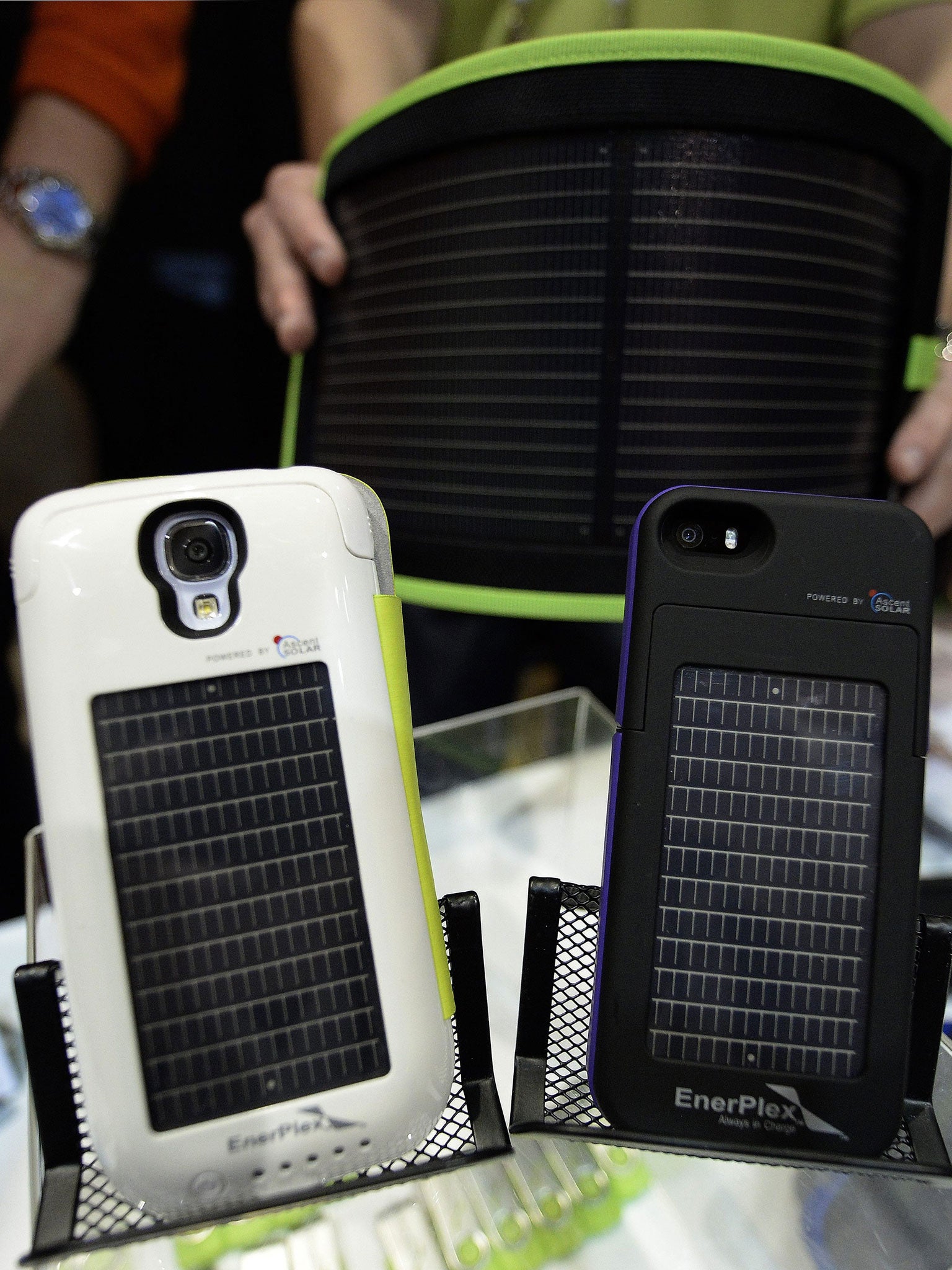 Enerplex portable and flexible solar energy power storage devices (EPA)