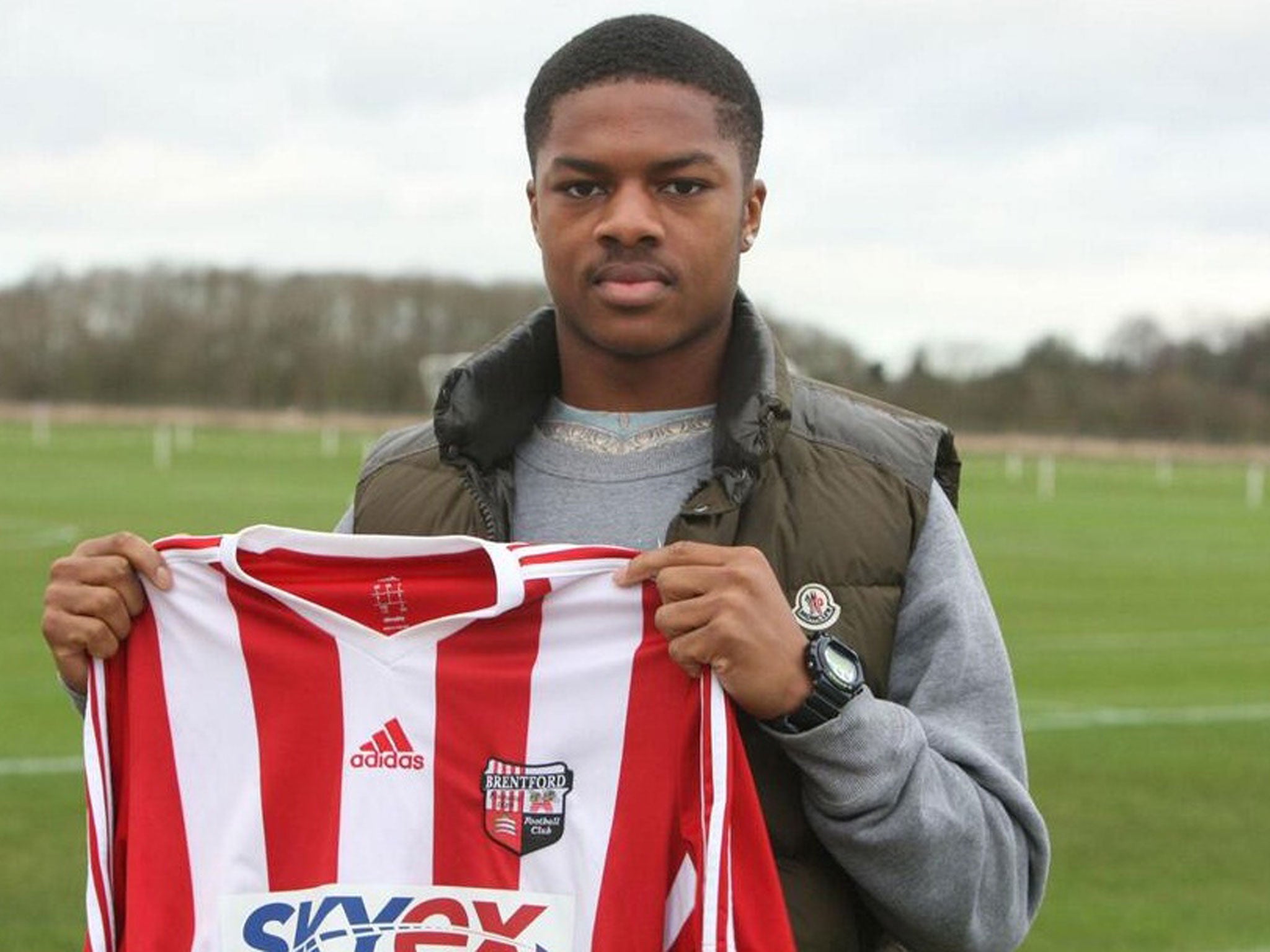 New Brentford man Chuba Akpom