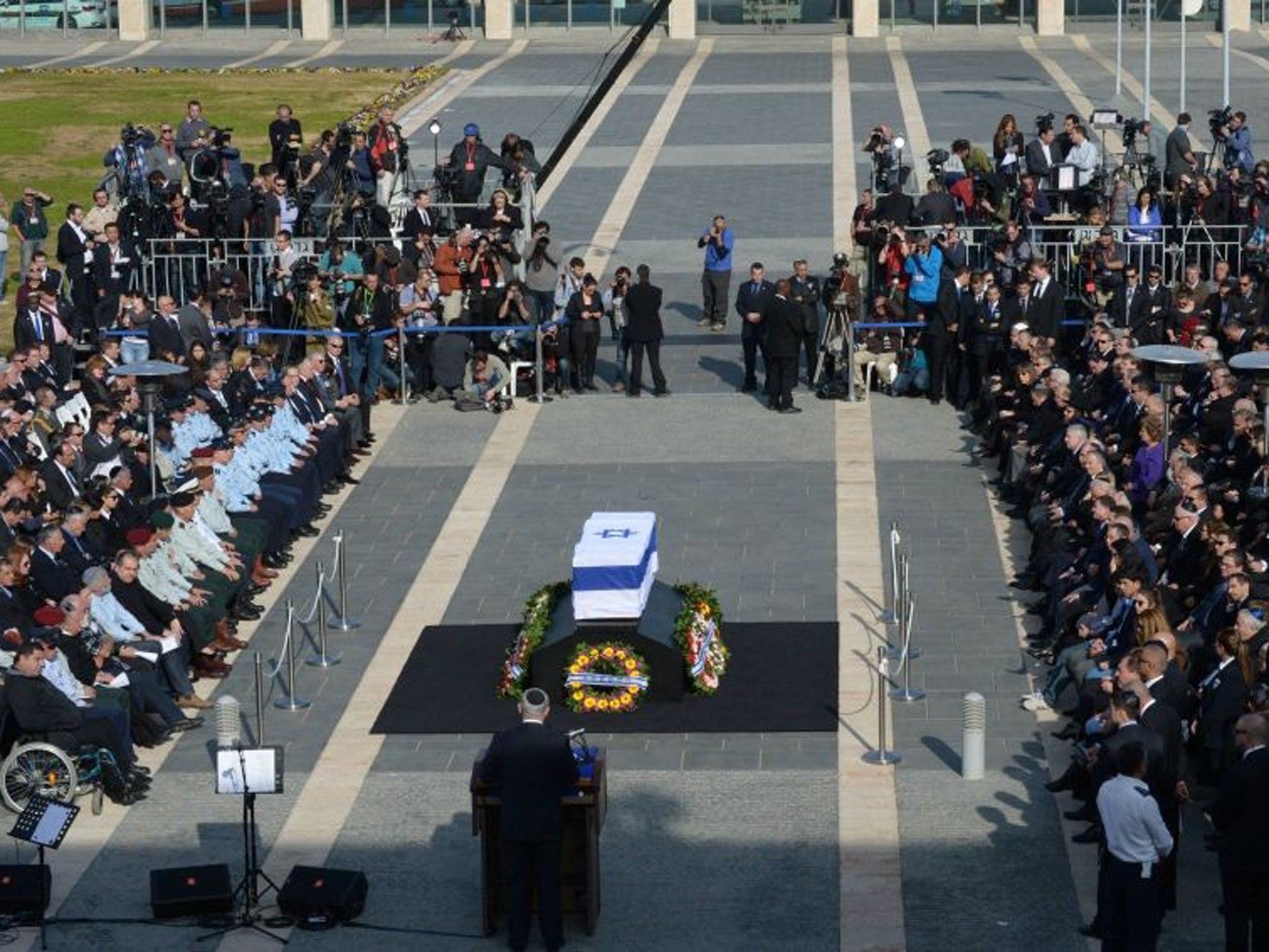 Israeli PM Benjamin Netanyahu speaks during a state memorial service for Israel's former Prime Minister Ariel Sharon at Israel's parliament, the Knesset on 13 January 2014 in Jerusalem, Israel