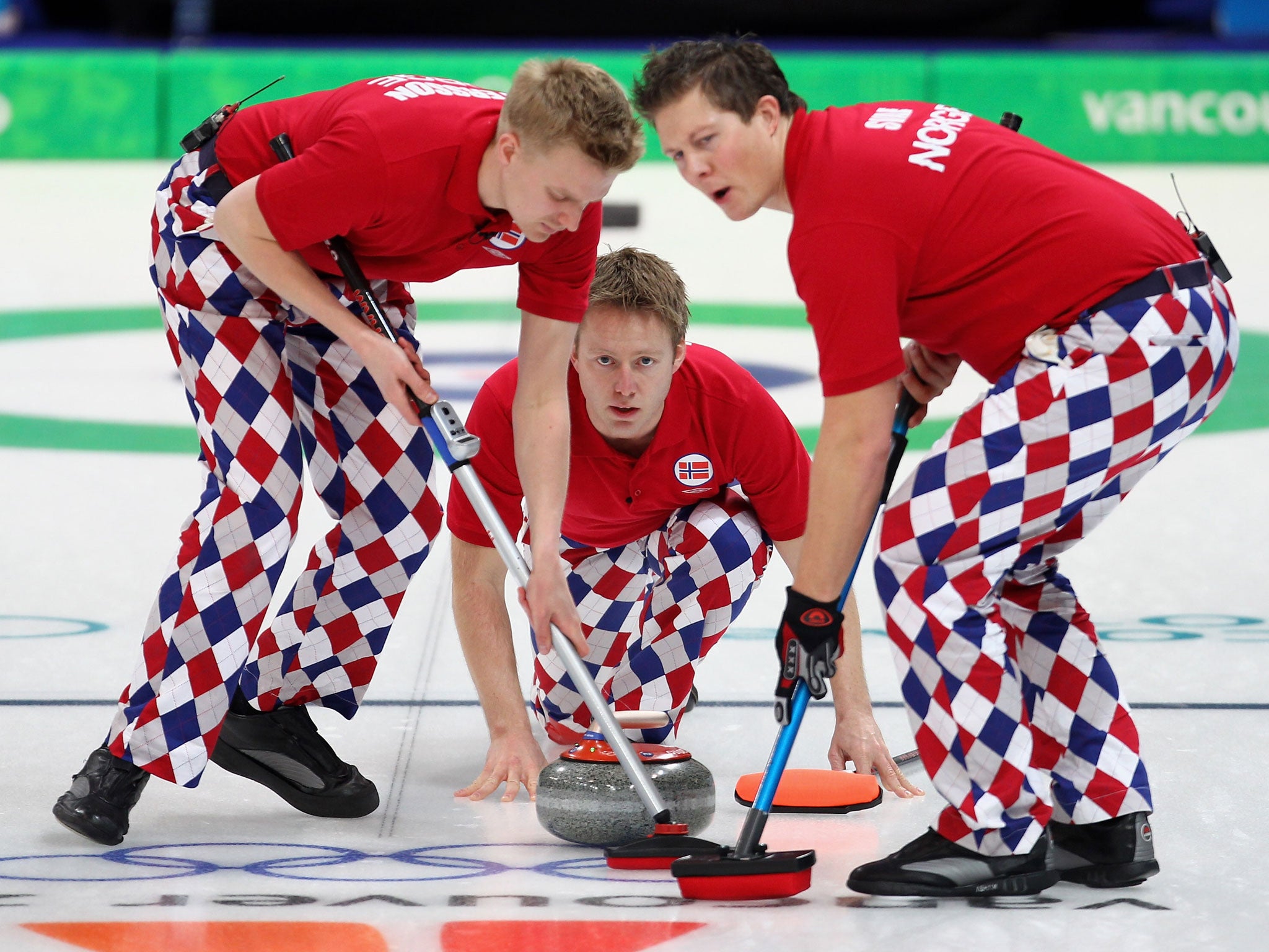 The Norwegian curling team at the 2010 Vancouver Olympics, where they famously first started wearing 'the pants' (Getty)