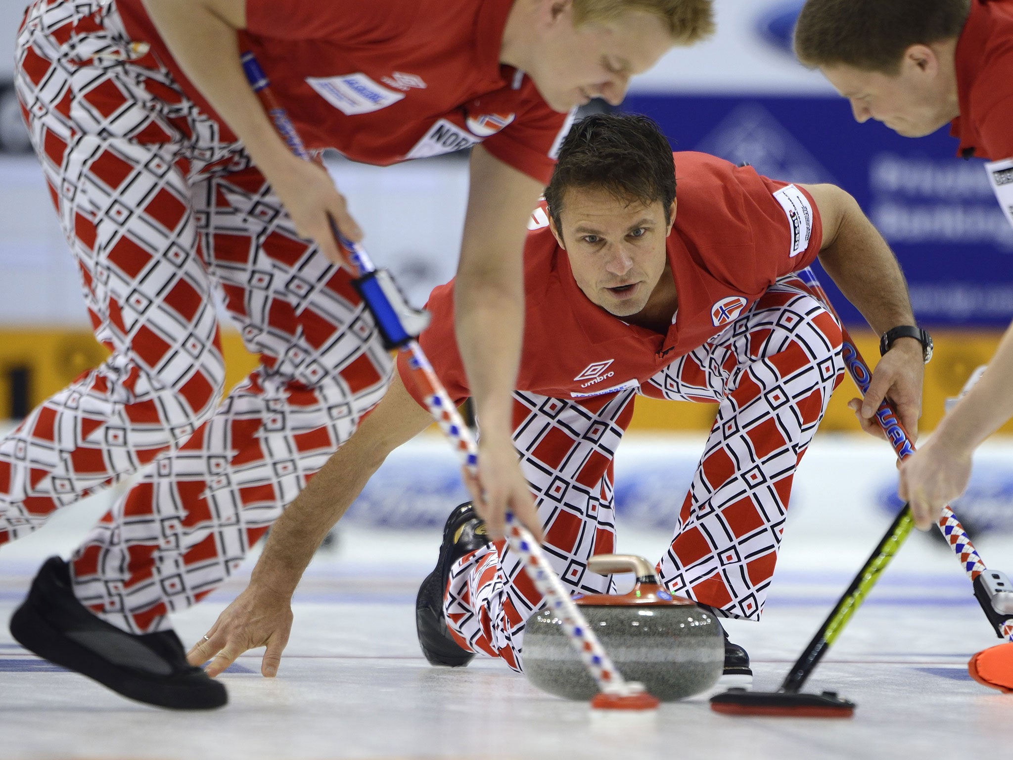 Thomas Ulsrud and the Norwegian team at the World Curling Championship in April 2012 (Getty)