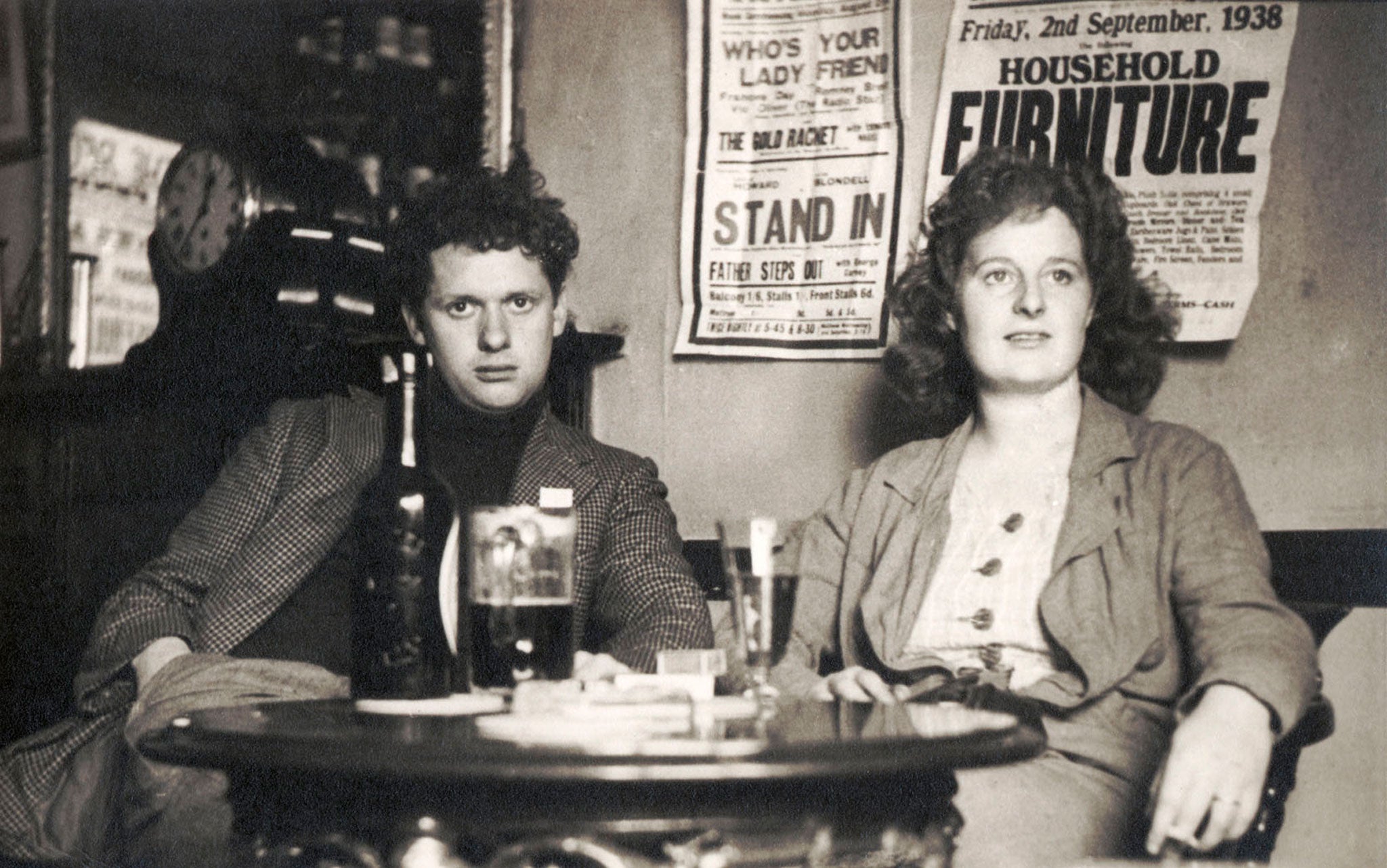 Dylan Thomas with his wife Caitlin in Brown's Hotel, Laugharne, the town in Carmarthenshire where the family settled in 1949