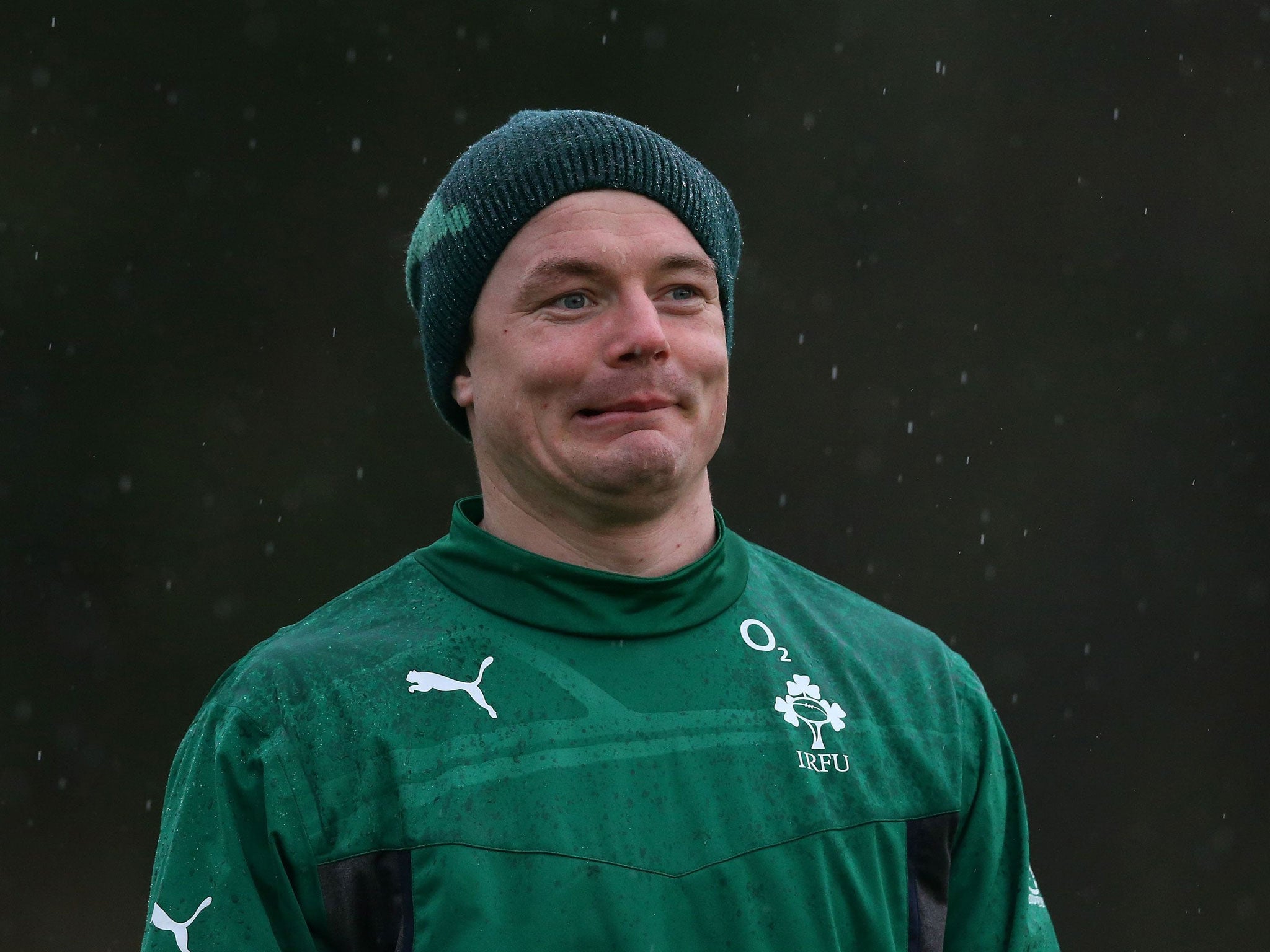 Brian O'Driscoll will gain a record 129th Ireland cap when he faces Scotland in Dublin Sunday