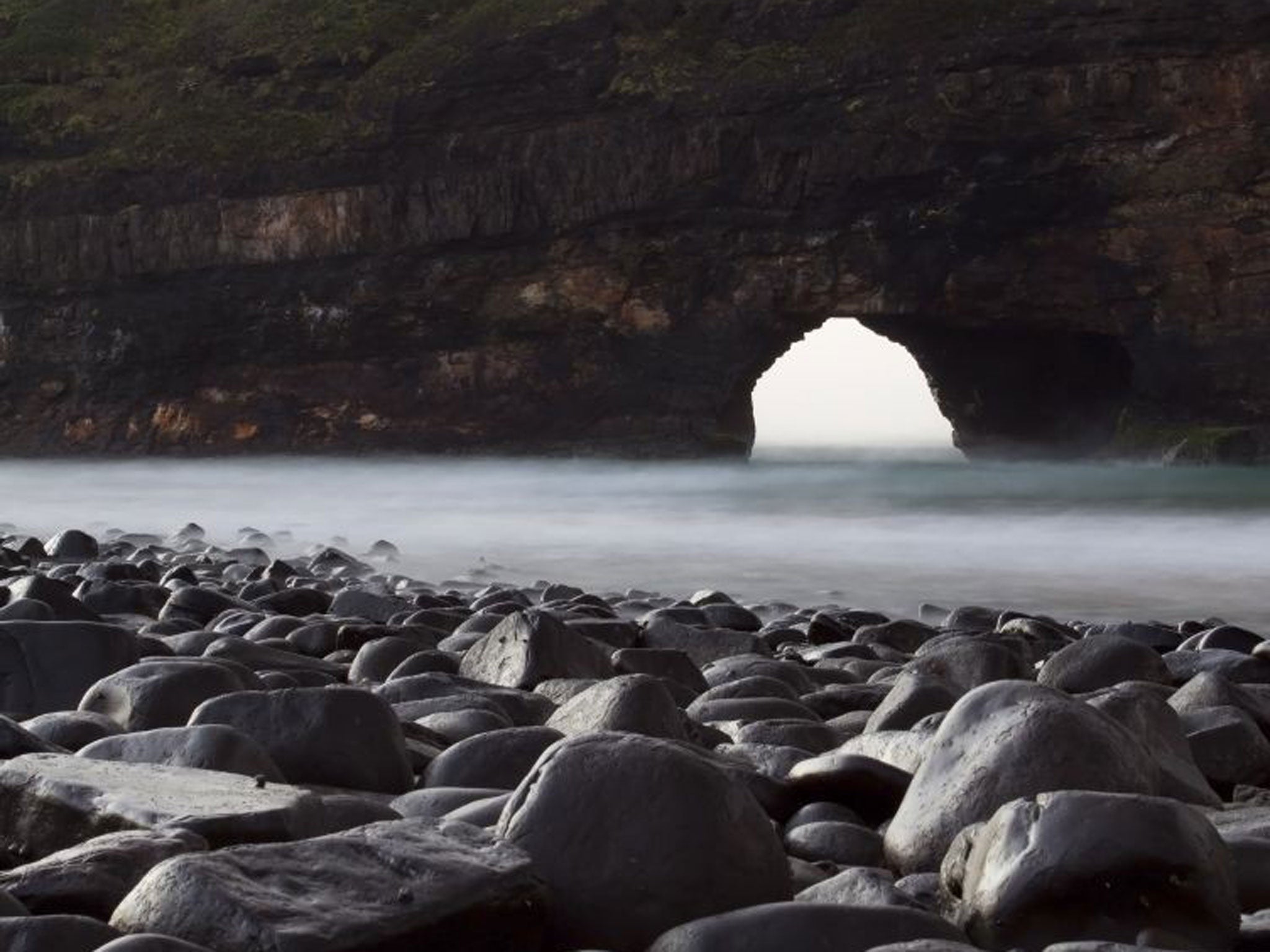 Hole-in-the-Wall, near Lubanzi