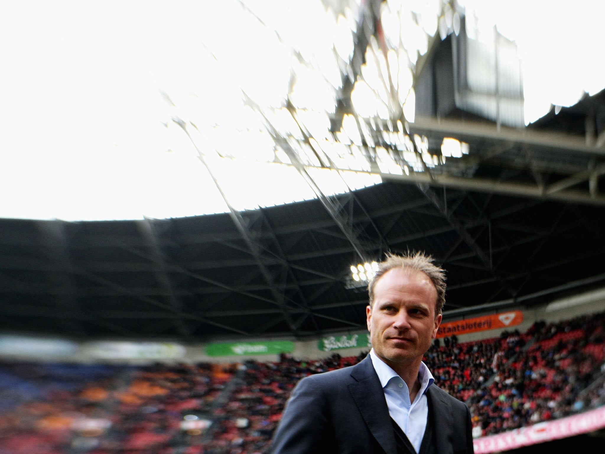 DENNIS BERGKAMP