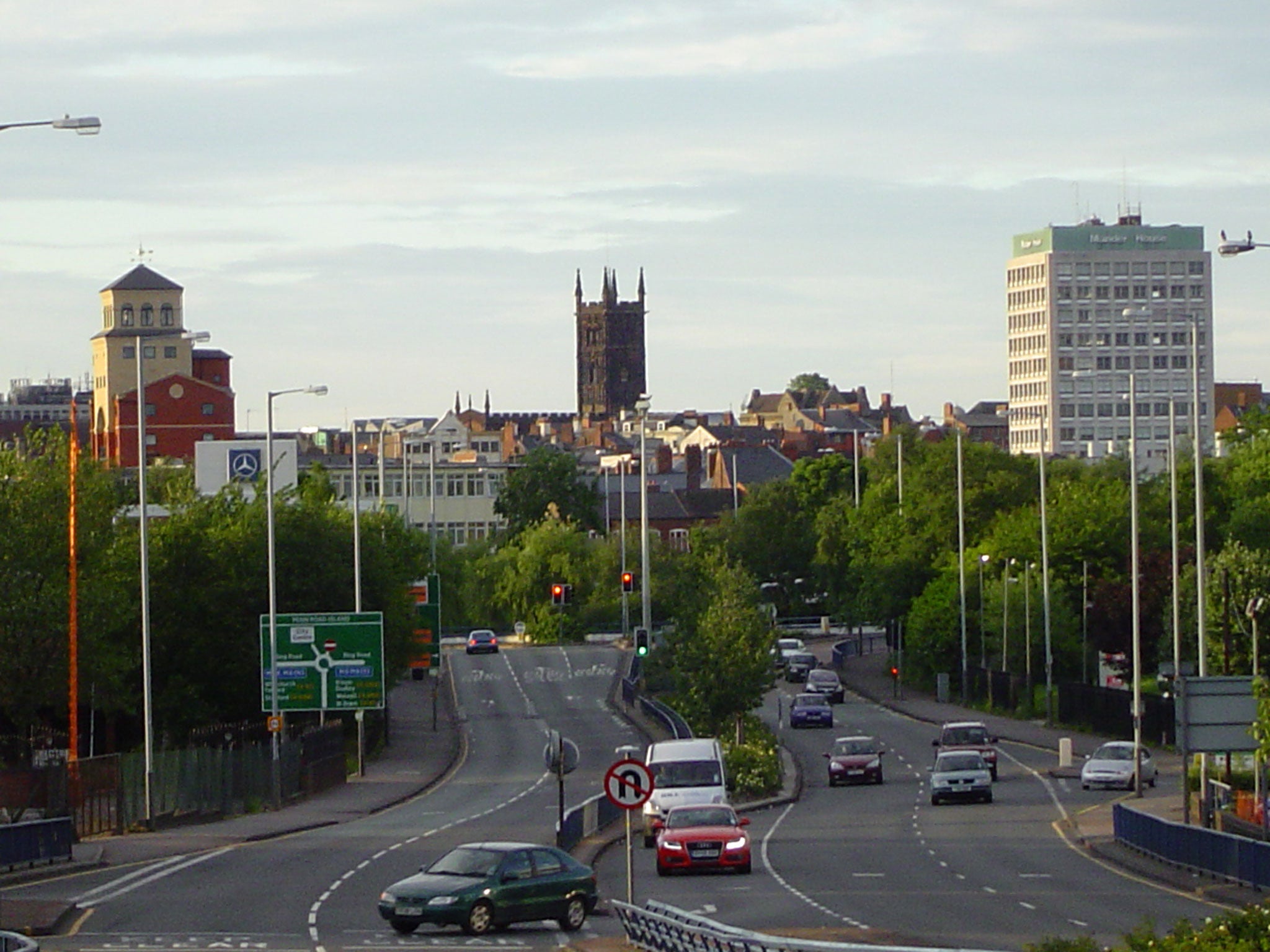 Wolverhampton City Council has announced it is to lose 2,000 jobs, hundreds more than expected, after its central Government grant was cut by half