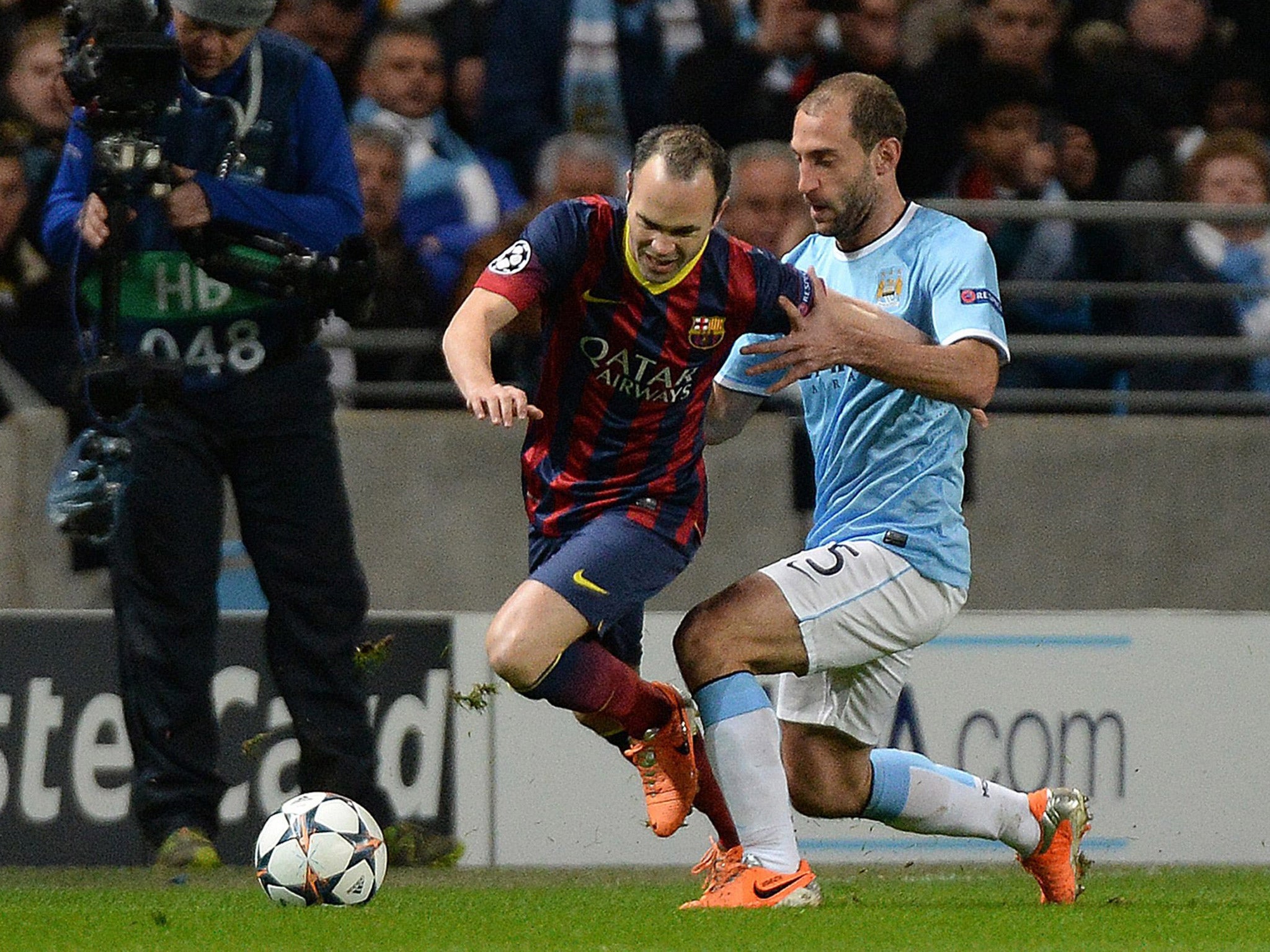 Pablo Zabaleta in action against Barcelona