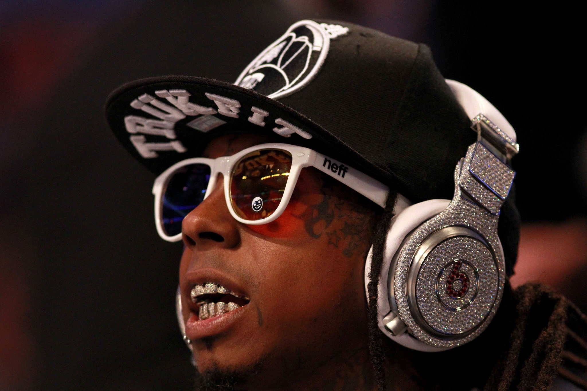 Lil Wayne is reportedly starting his own sport management company