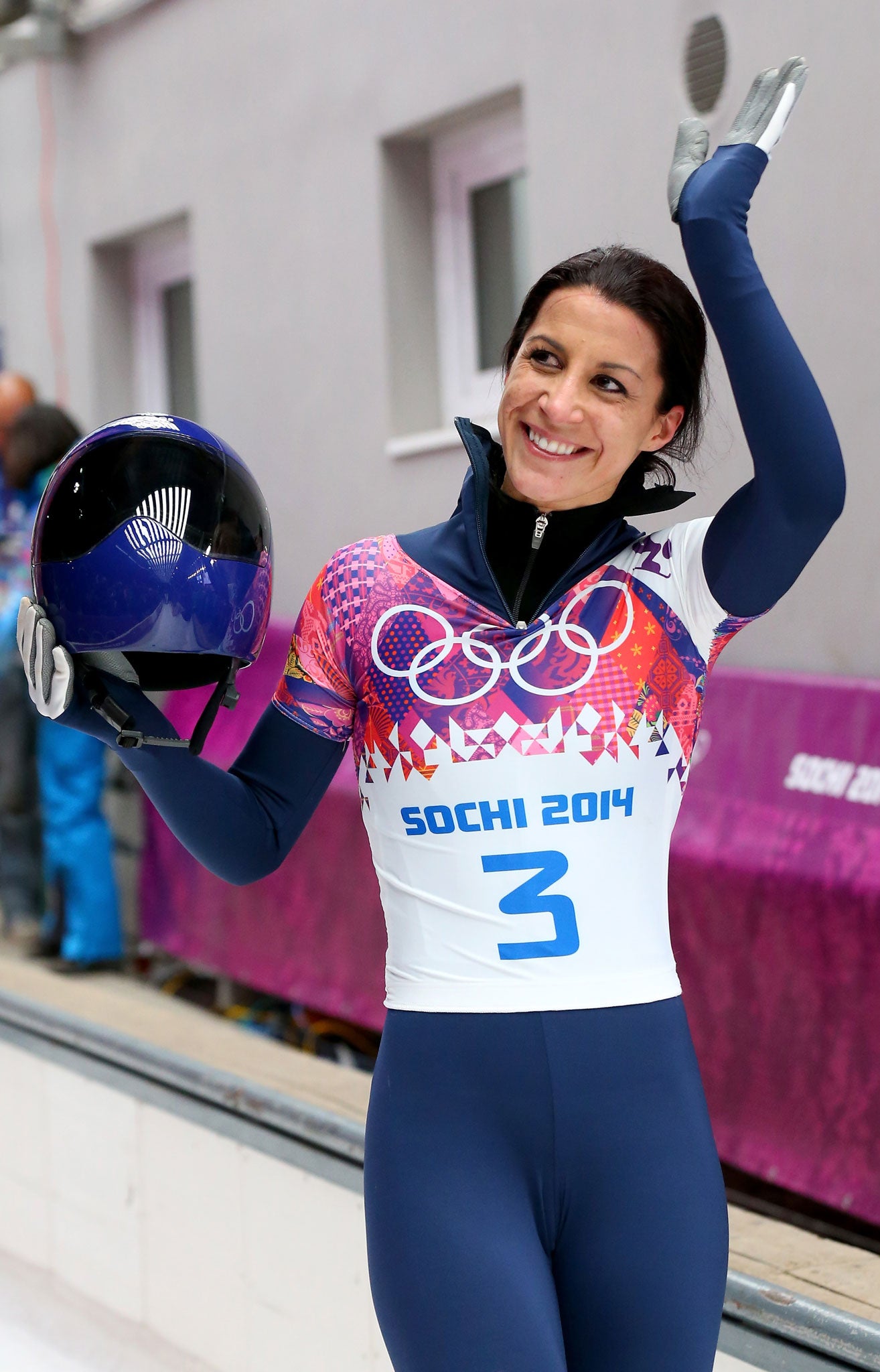 Shelley Rudman waves to the fans after competing a run during the women's skeleton