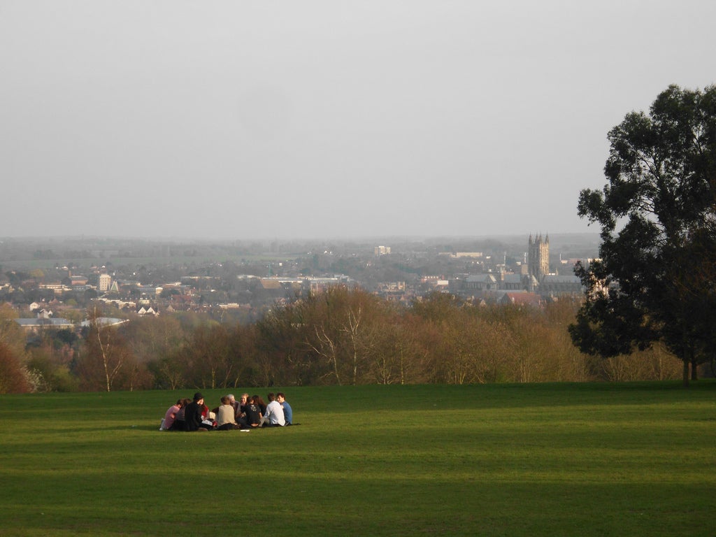 Canterbury Cathedral and city from UKC campus (Sylvain Courant photographies)