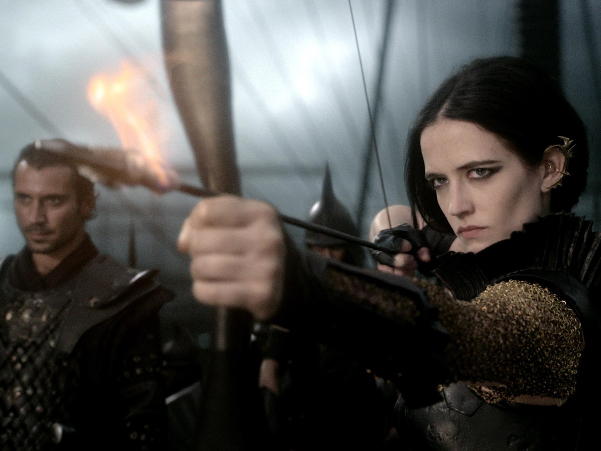 Flame and shame: even with Eva Green, ‘300: Rise of an Empire’ falls flat