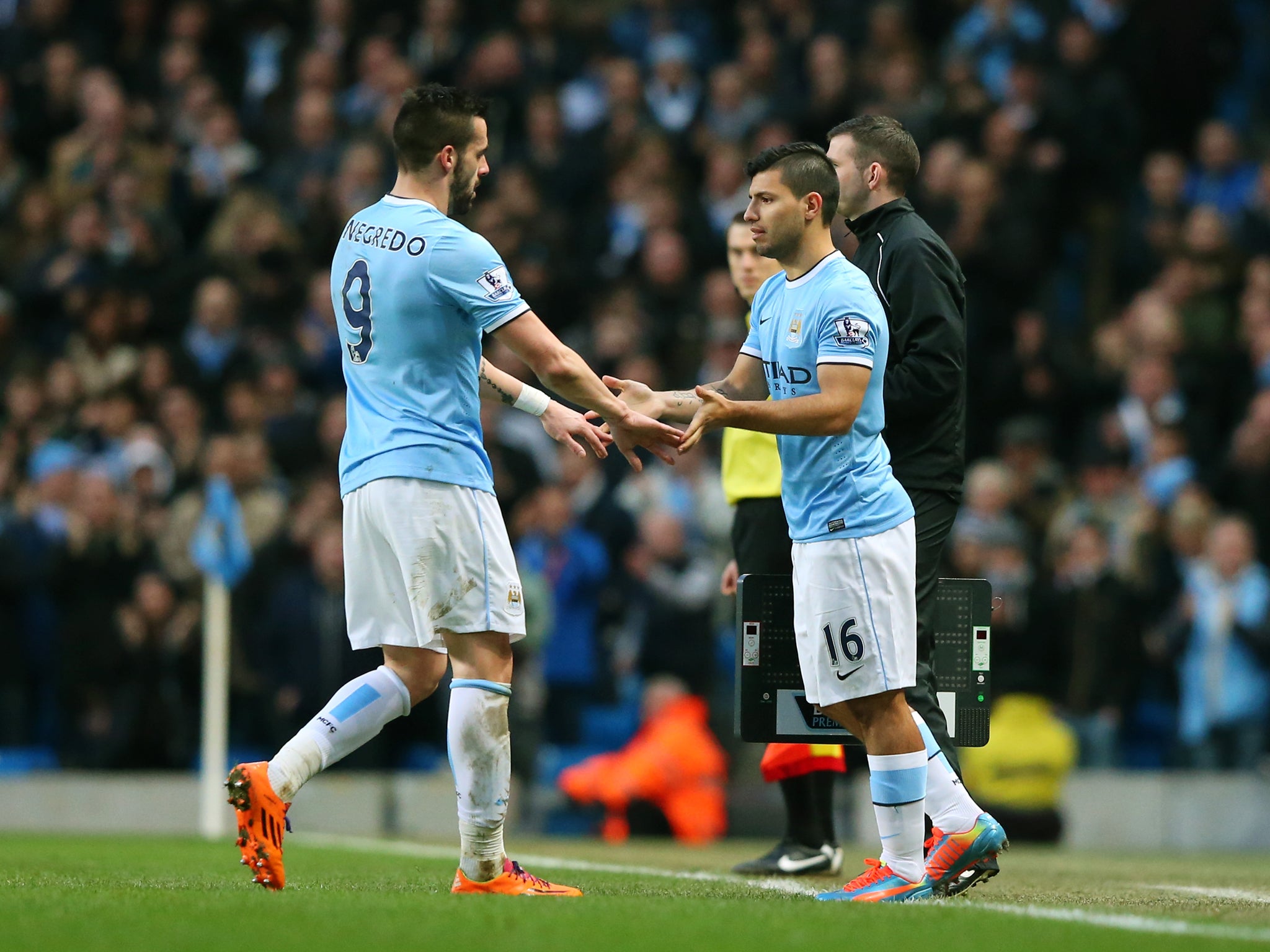 Manchester City manager Manuel Pellegrini has back strikers Alvaro Negredo and Sergio Aguero to rediscover their best form